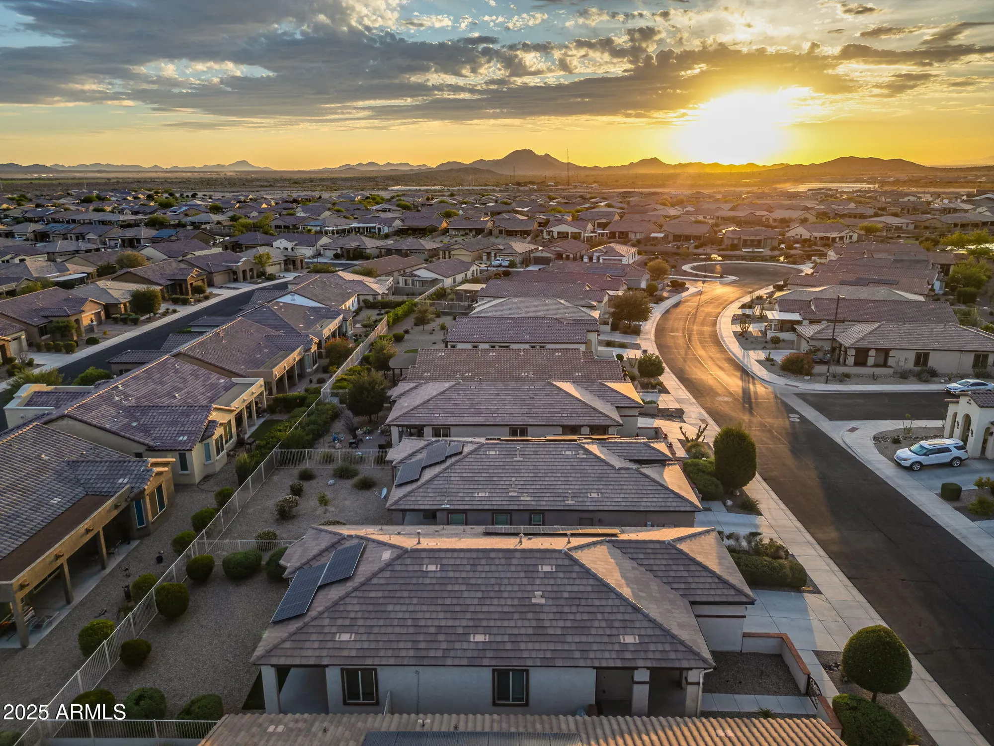 Property Slideshow image 74 of 92 | 17881 w silver fox way, Goodyear, AZ, 85338