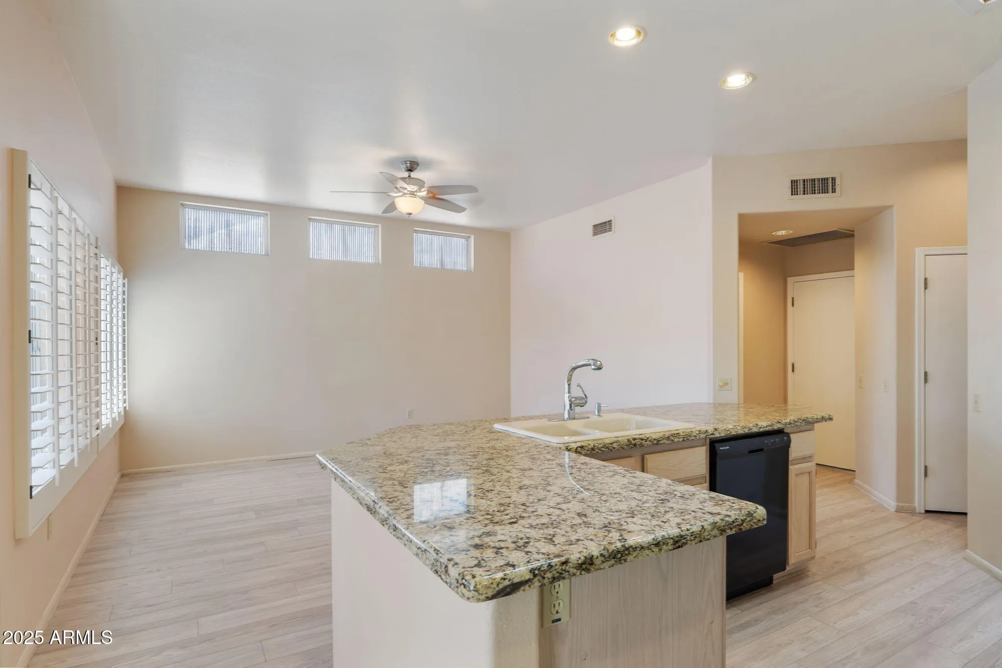 Property Slideshow image 11 of 32 | 15241 w blue verde dr, Sun City West, AZ, 85375