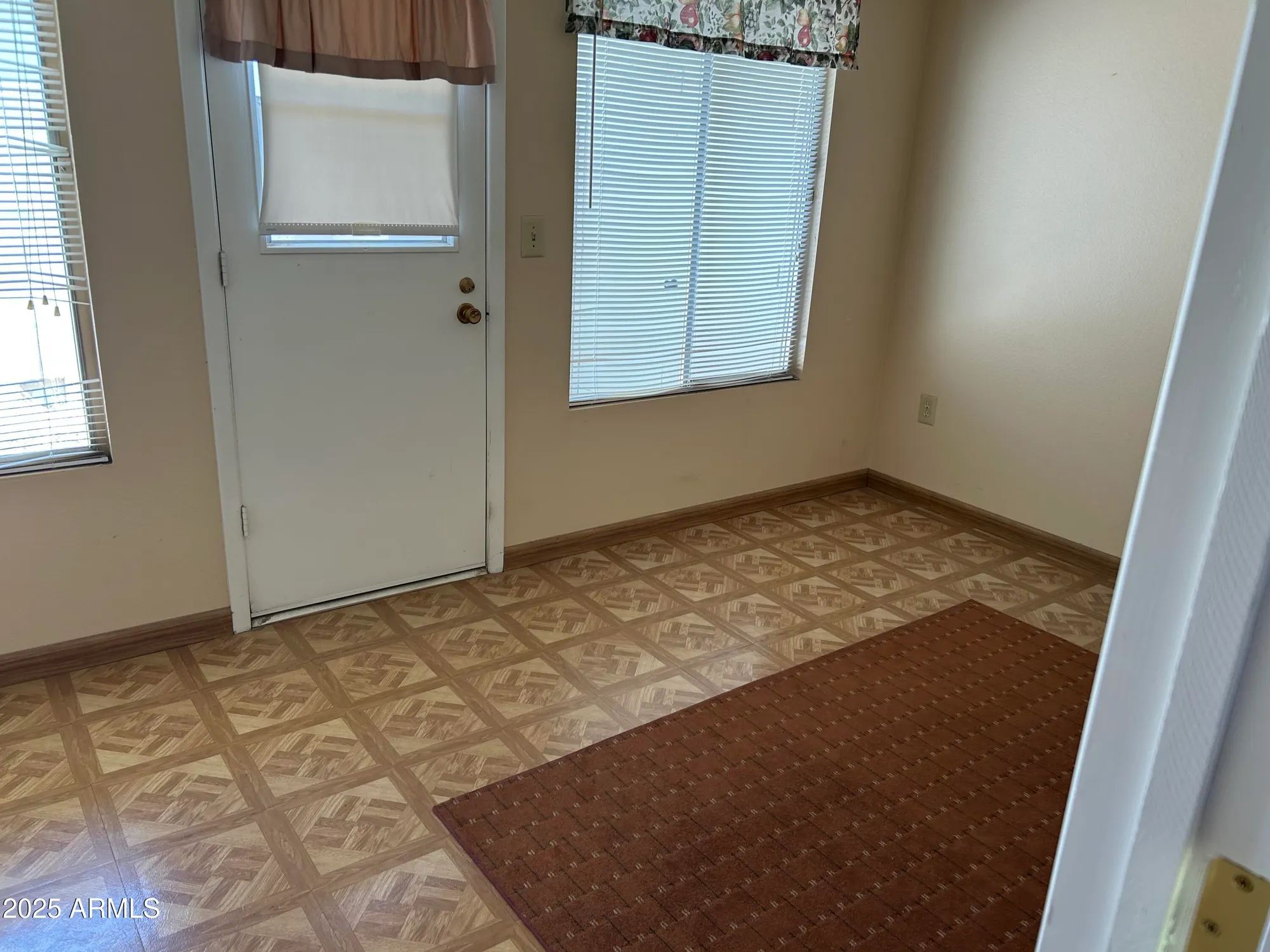 Property Slideshow image 14 of 17 | 13677 n newcastle dr, Sun City, AZ, 85351