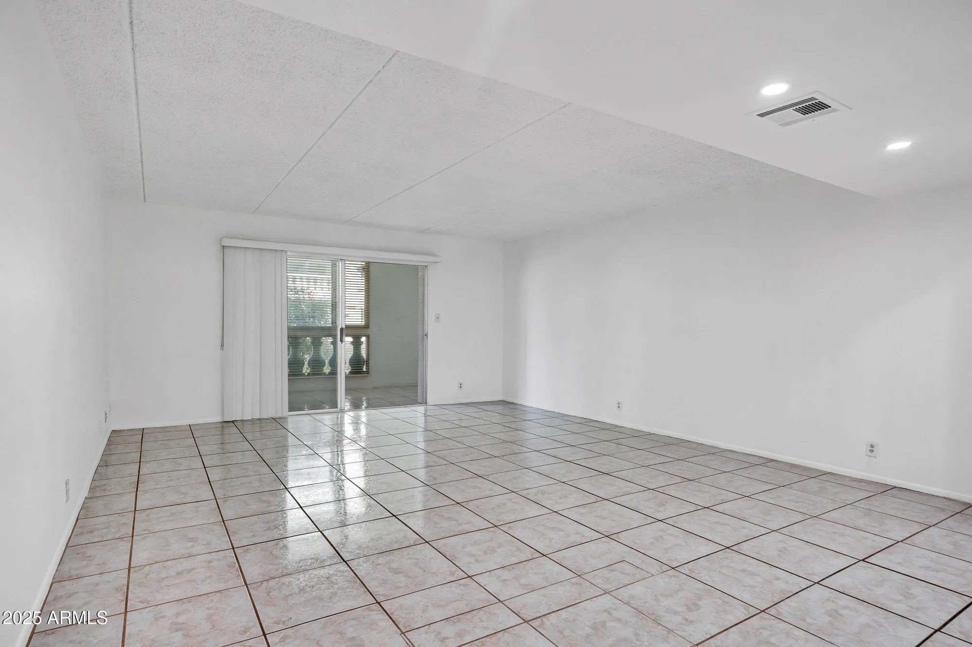 Property Slideshow image 11 of 30 | 7930 e camelback rd unit 106, Scottsdale, AZ, 85251