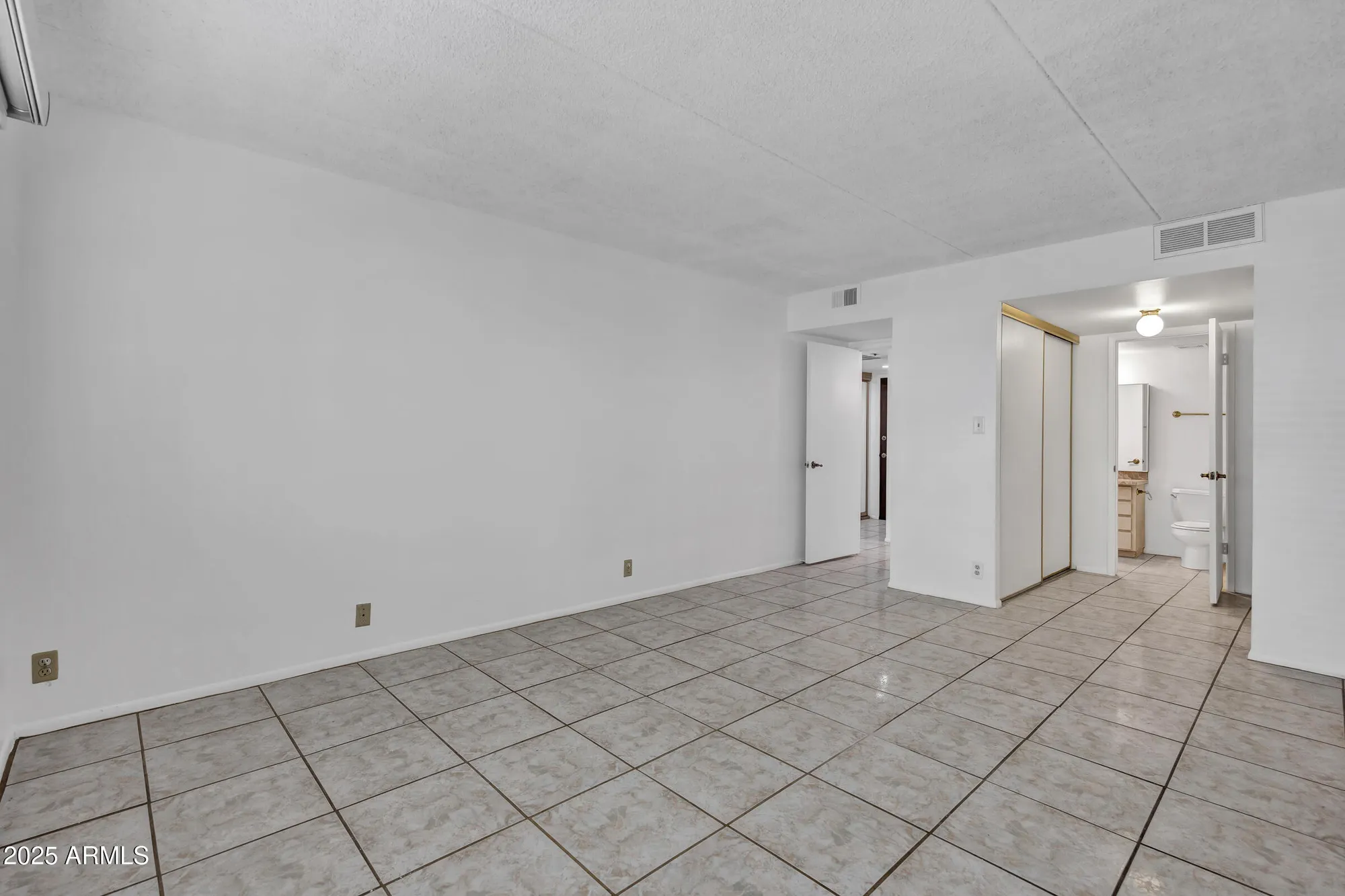 Property Slideshow image 20 of 30 | 7930 e camelback rd unit 106, Scottsdale, AZ, 85251