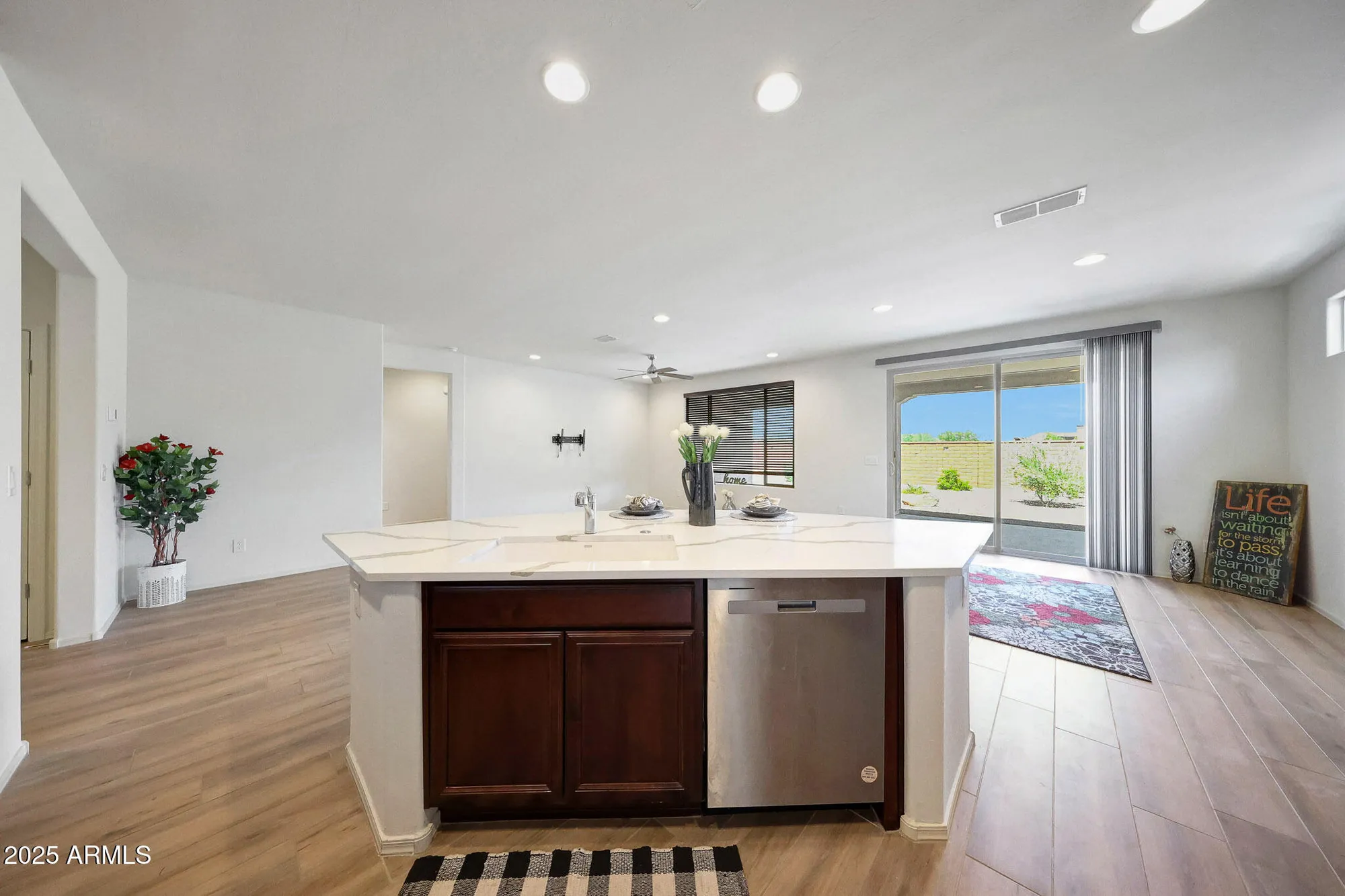 Property Slideshow image 4 of 34 | 18885 n 266th ave, Buckeye, AZ, 85396