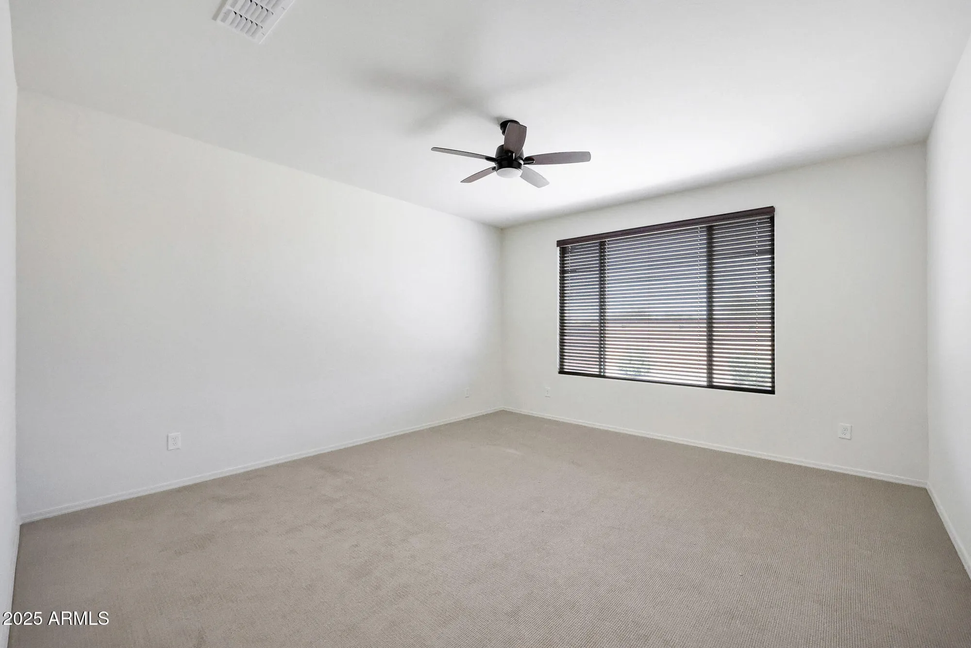 Property Slideshow image 21 of 34 | 18885 n 266th ave, Buckeye, AZ, 85396