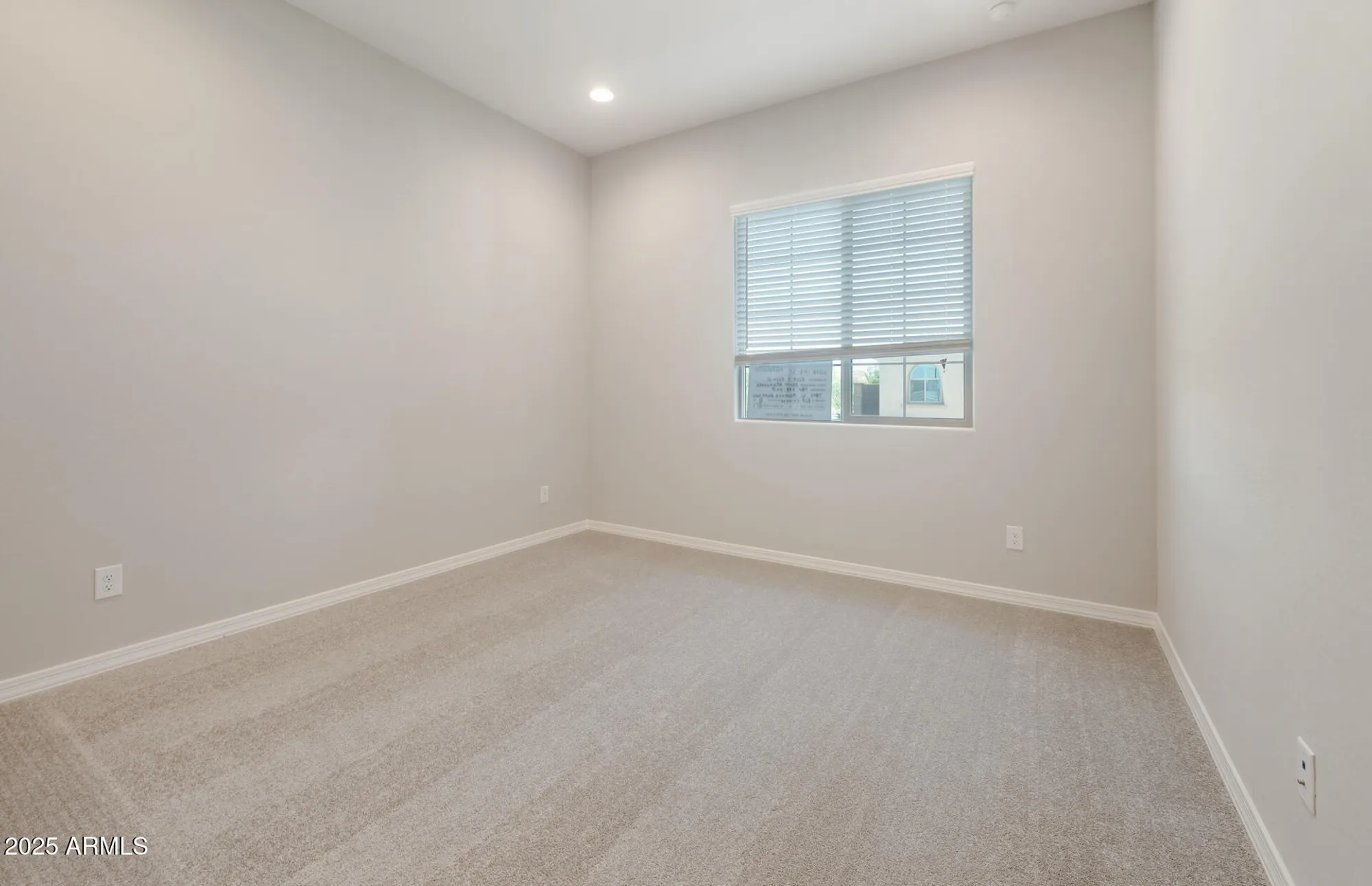 Property Slideshow image 4 of 34 | 7802 w mockingbird way, Florence, AZ, 85132