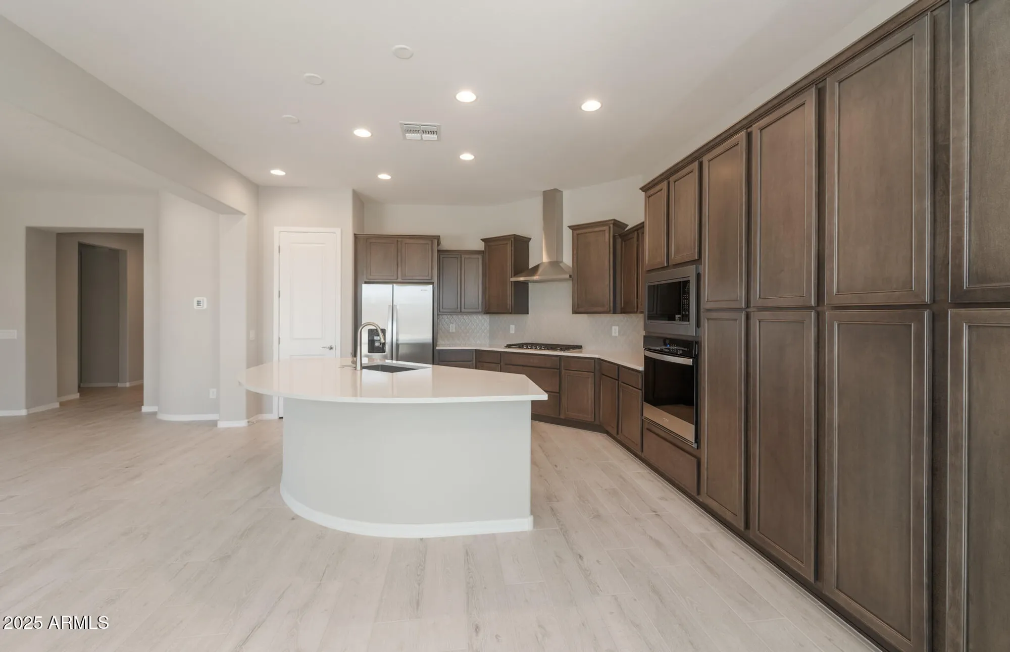 Property Slideshow image 9 of 34 | 7802 w mockingbird way, Florence, AZ, 85132