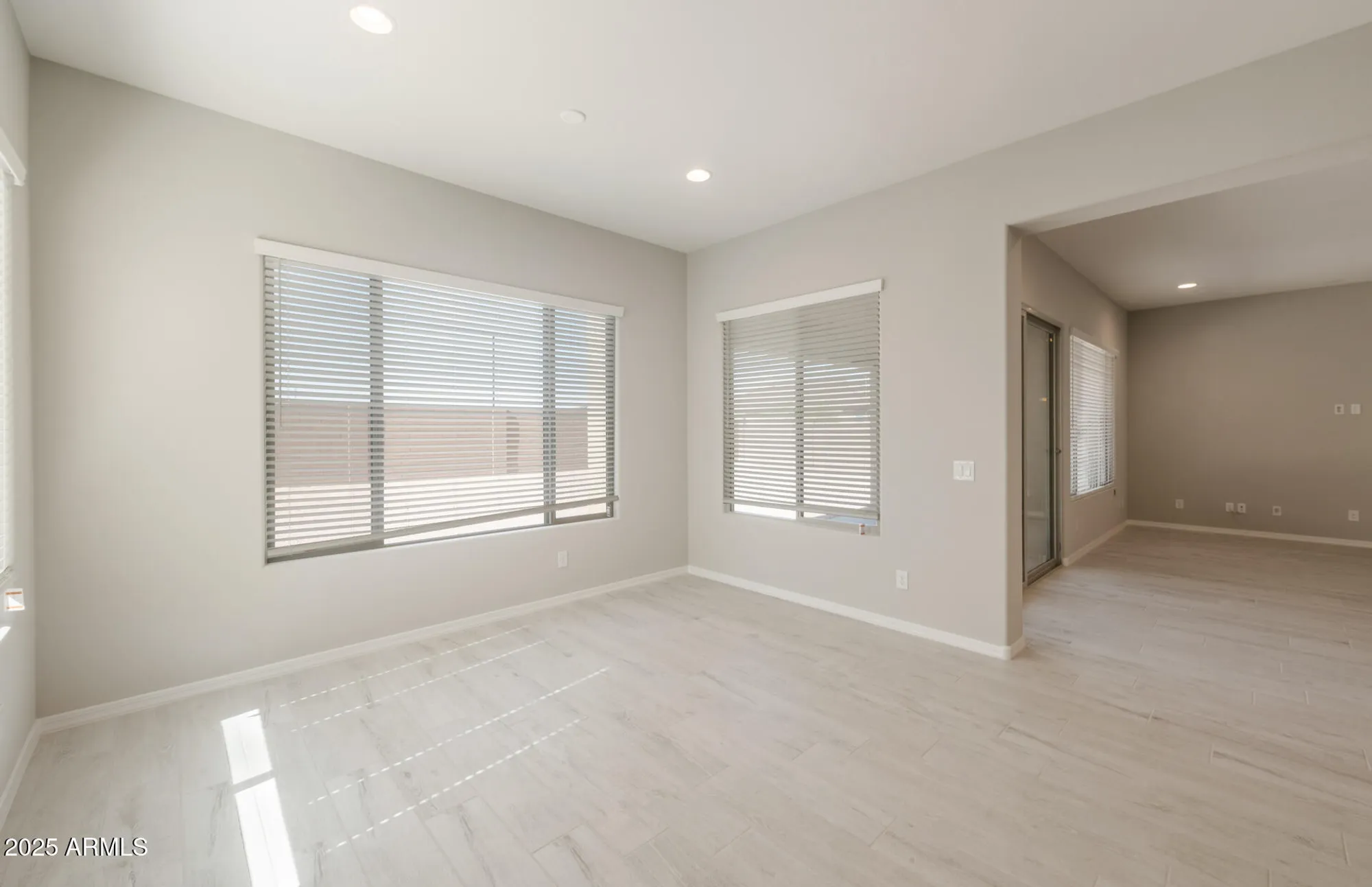 Property Slideshow image 13 of 34 | 7802 w mockingbird way, Florence, AZ, 85132