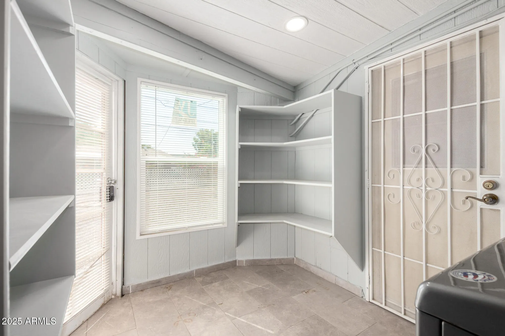 Property Slideshow image 26 of 32 | 12216 n 107th ave, Sun City, AZ, 85351