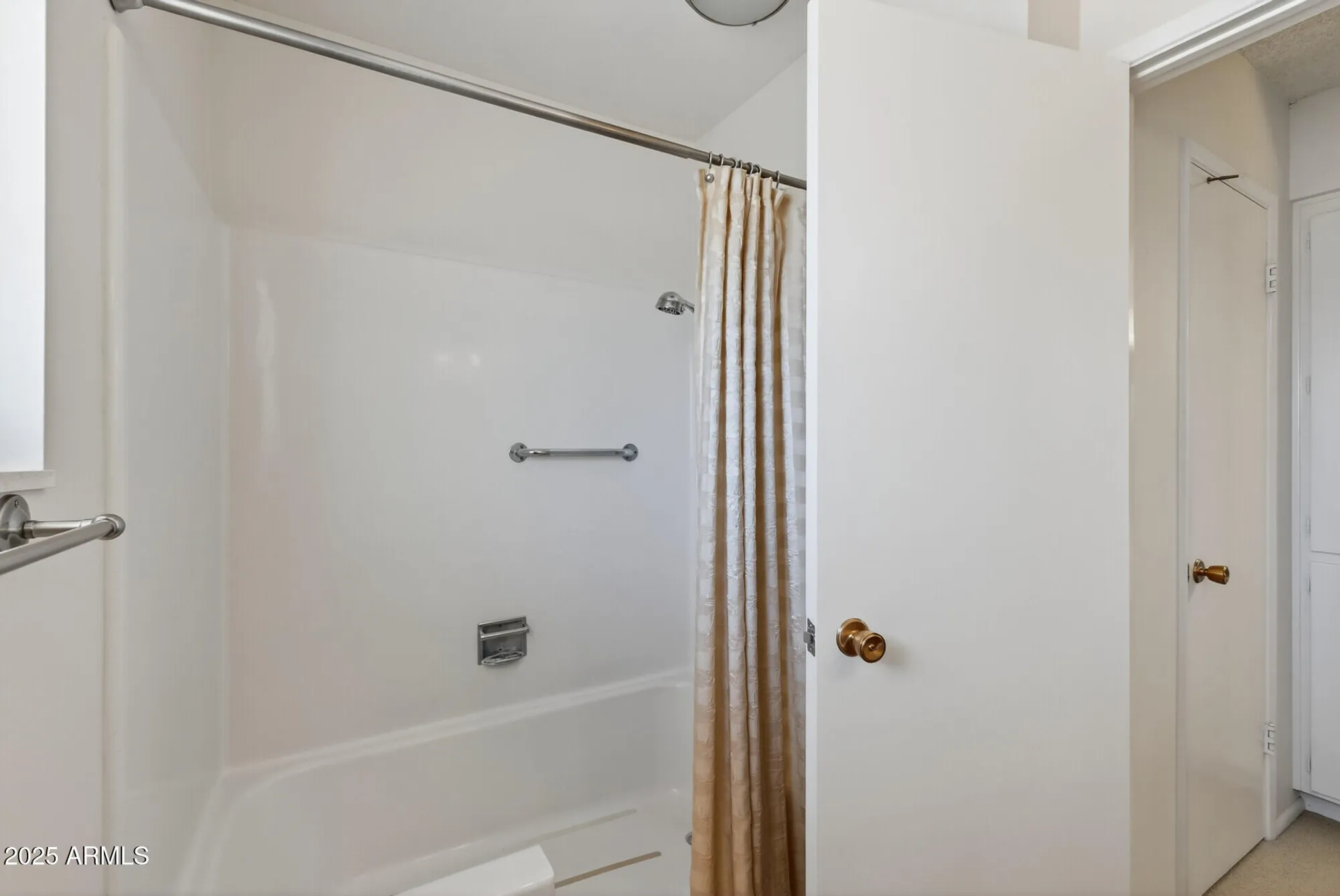 Property Slideshow image 20 of 27 | 10801 w mountain view rd, Sun City, AZ, 85351