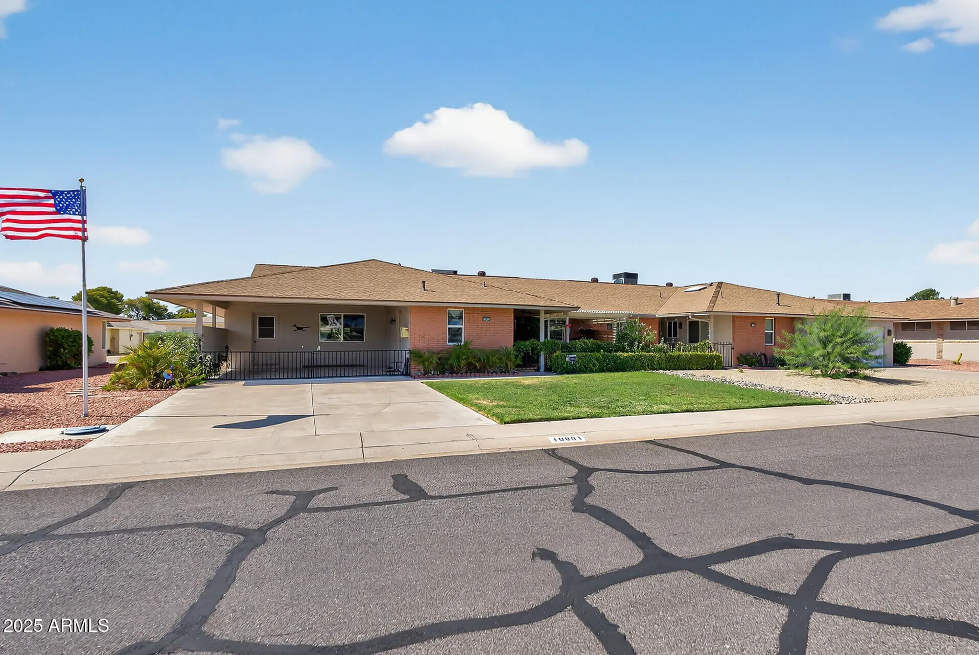 Property Slideshow image 2 of 27 | 10801 w mountain view rd, Sun City, AZ, 85351