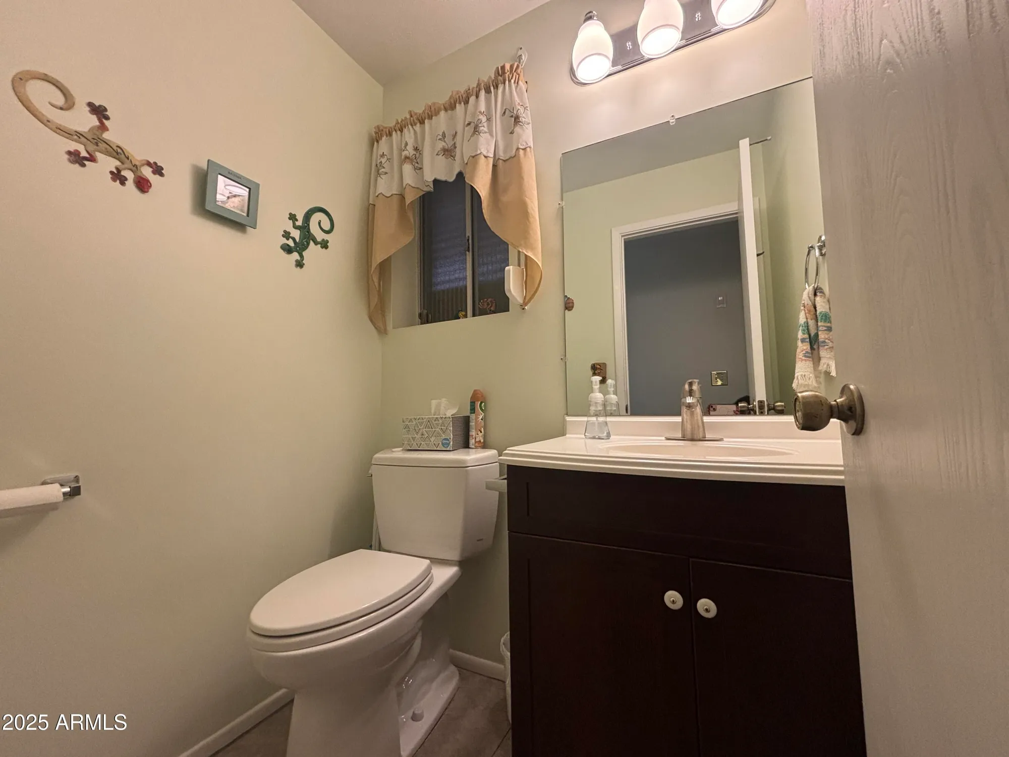 Property Slideshow image 25 of 49 | 4731 e flossmoor cir, Mesa, AZ, 85206