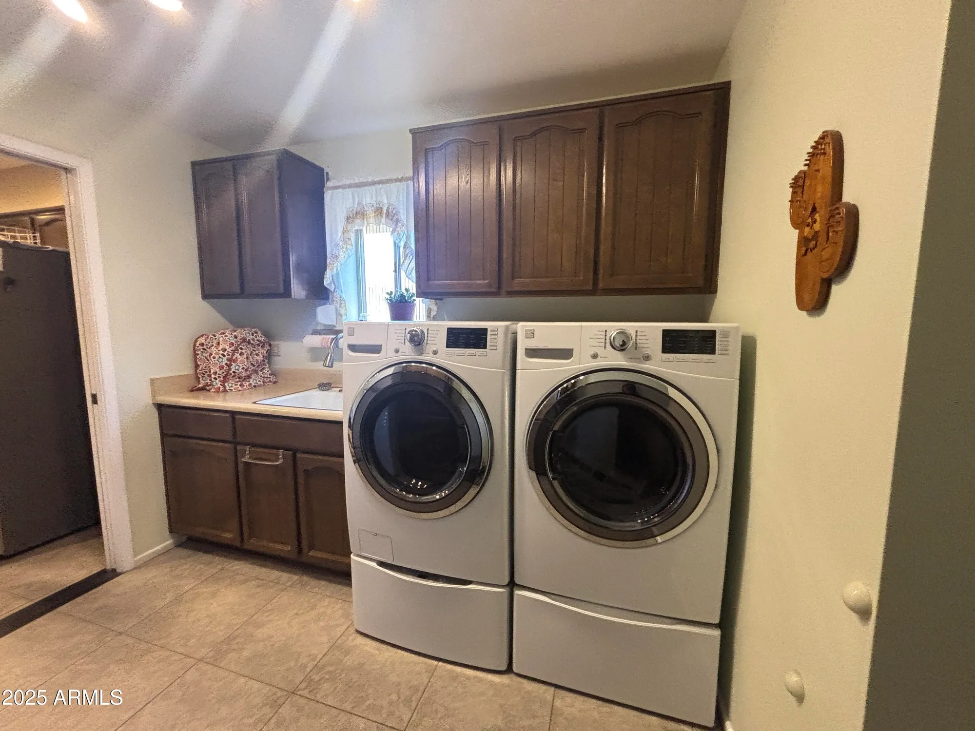 Property Slideshow image 24 of 49 | 4731 e flossmoor cir, Mesa, AZ, 85206