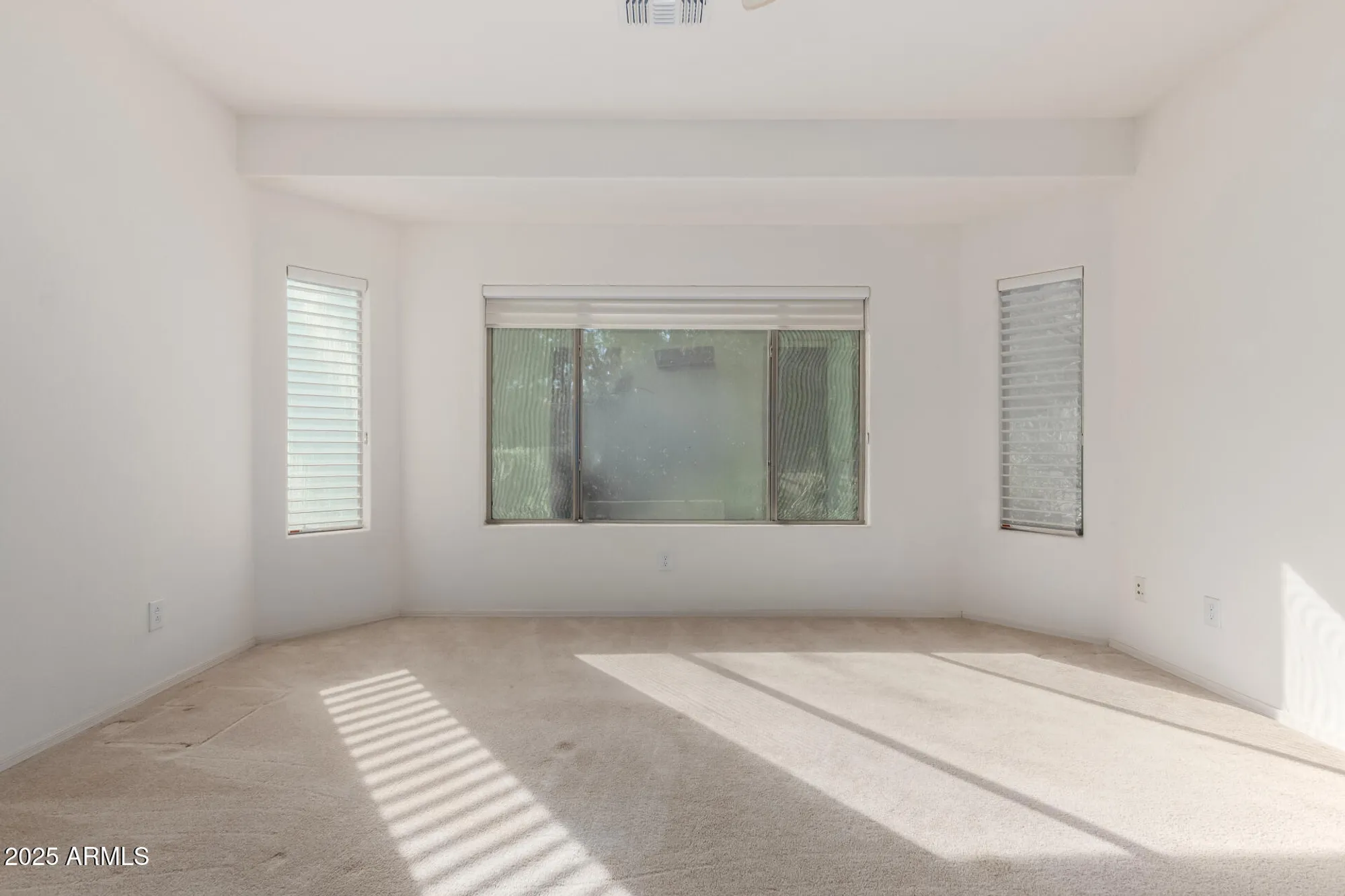 Property Slideshow image 11 of 30 | 42310 w fountainhead st, Maricopa, AZ, 85138