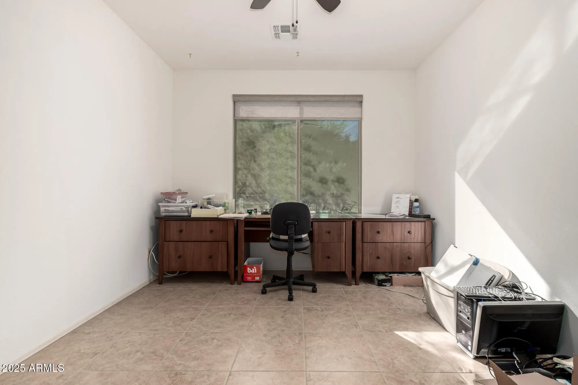 Property Slideshow image 18 of 30 | 42310 w fountainhead st, Maricopa, AZ, 85138