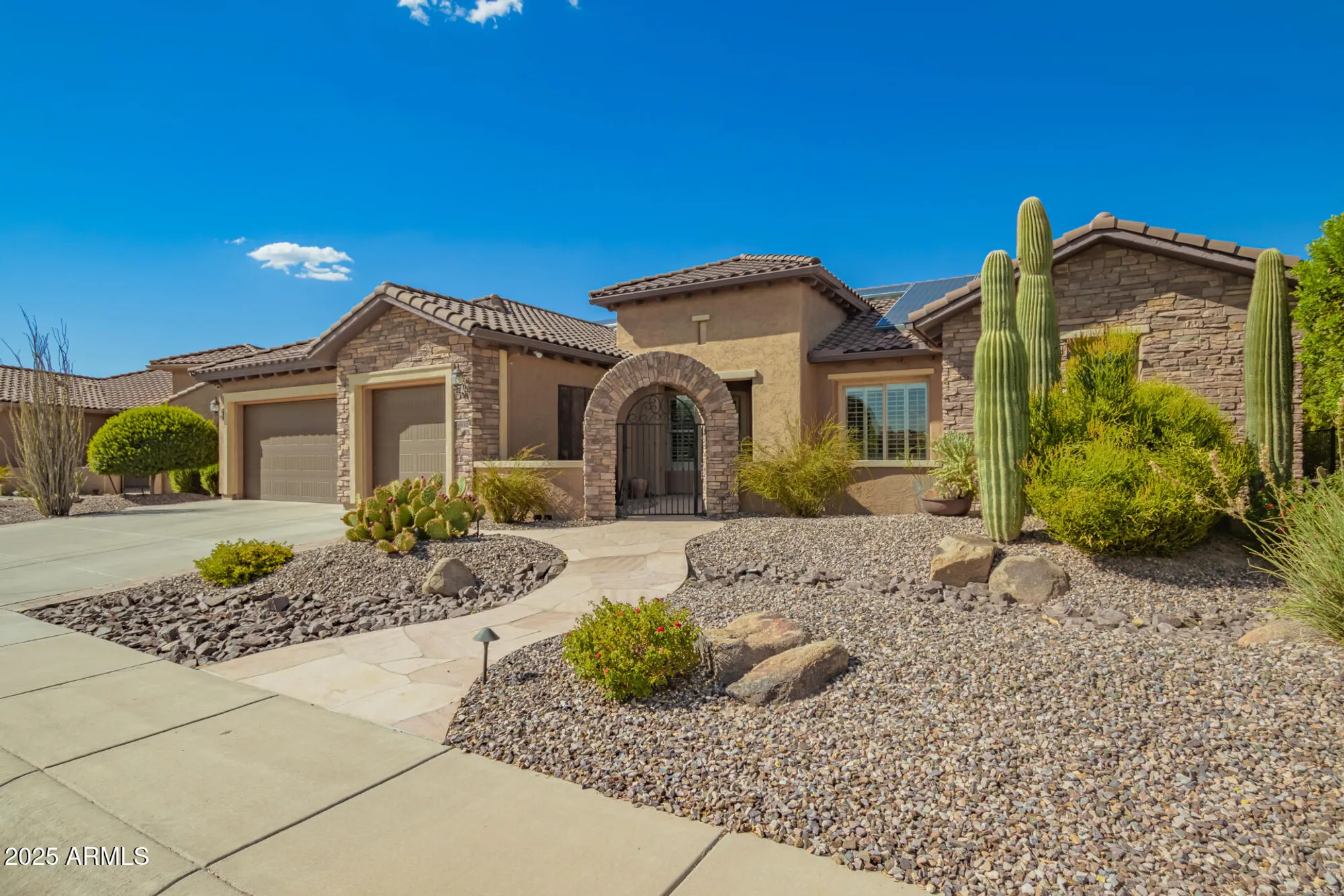 Property Slideshow image 2 of 41 | 6832 w stony quail way, Florence, AZ, 85132