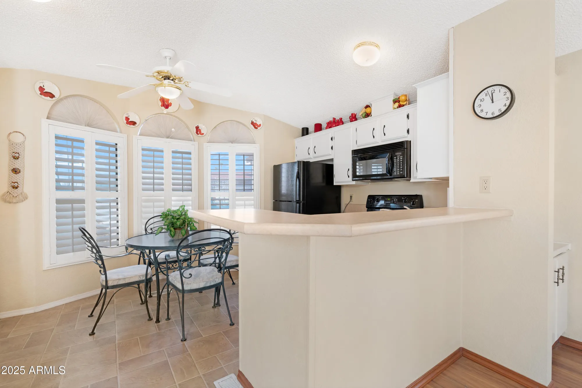 Property Slideshow image 15 of 55 | 6114 s sawgrass dr, Chandler, AZ, 85249