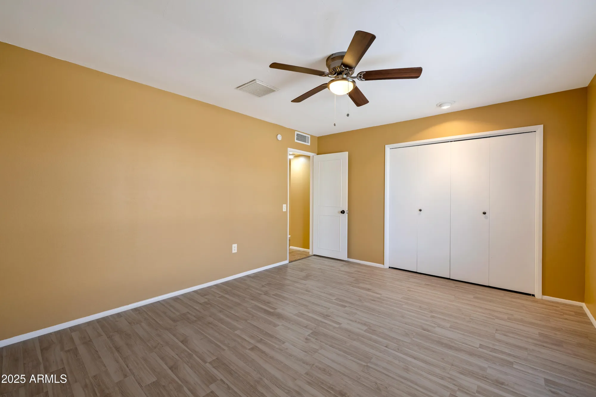 Property Slideshow image 27 of 36 | 9425 w rolling hills dr, Sun City, AZ, 85351