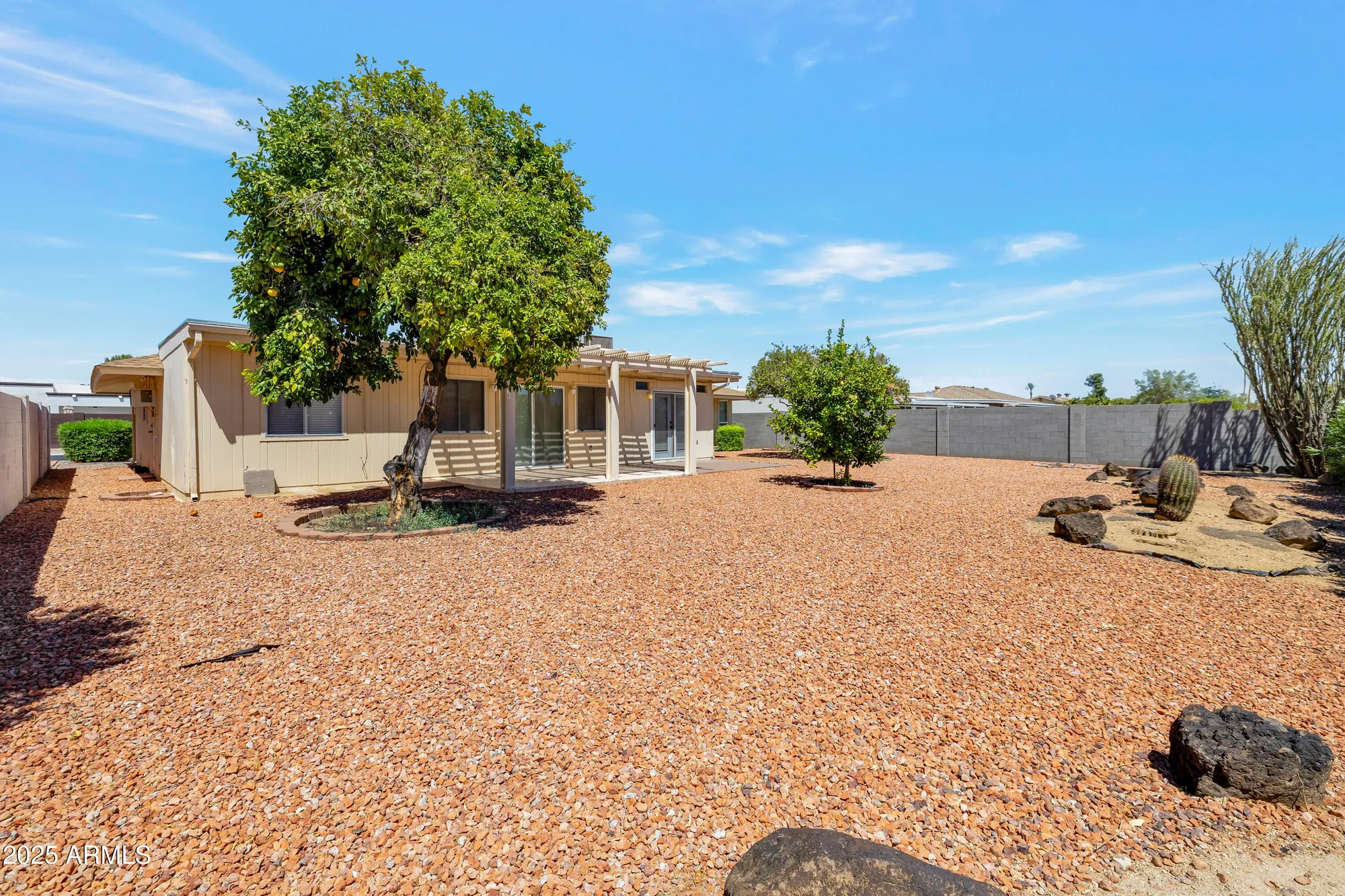 Property Slideshow image 34 of 36 | 9425 w rolling hills dr, Sun City, AZ, 85351