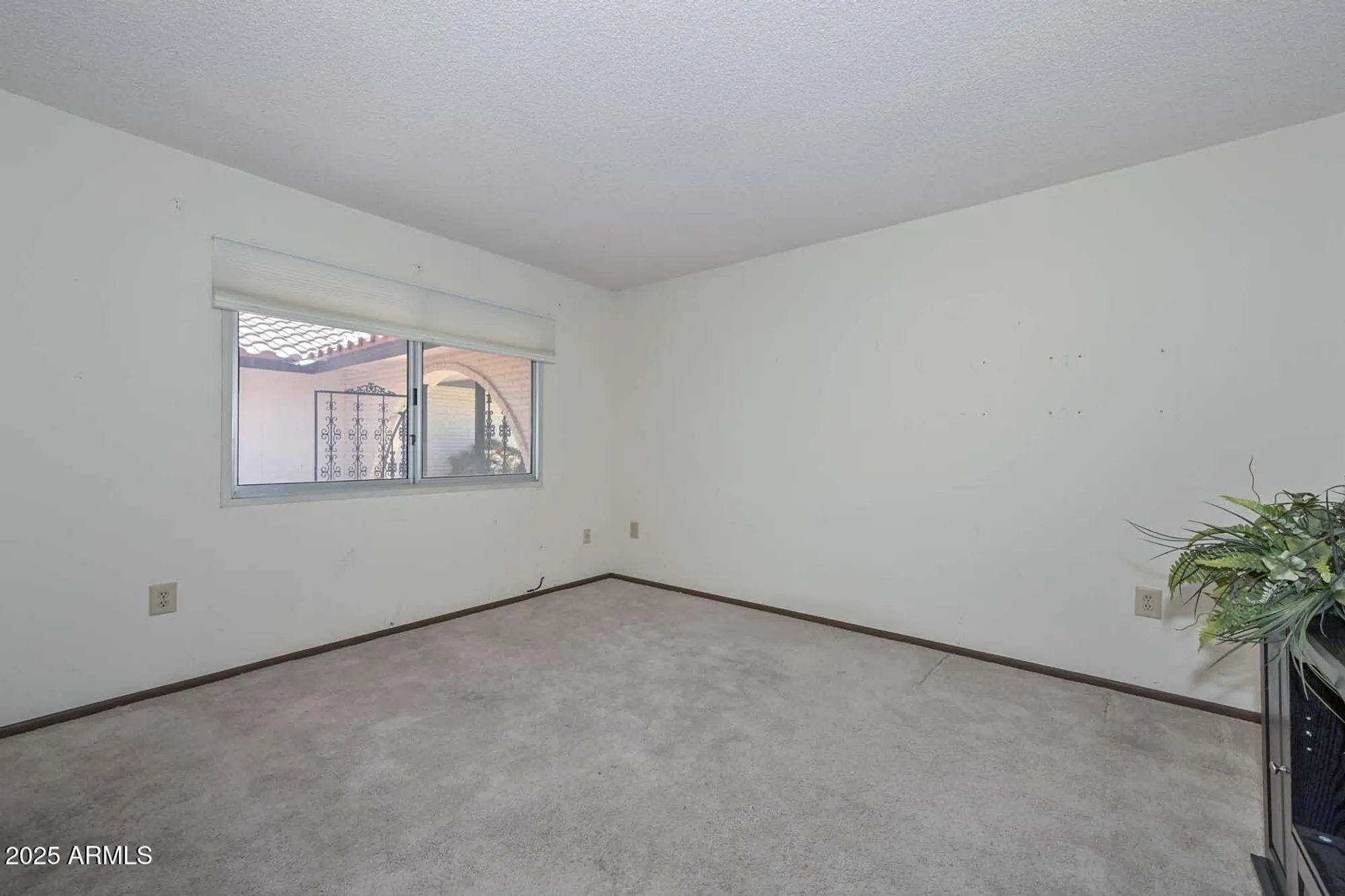 Property Slideshow image 28 of 47 | 13215 n lakeforest dr, Sun City, AZ, 85351