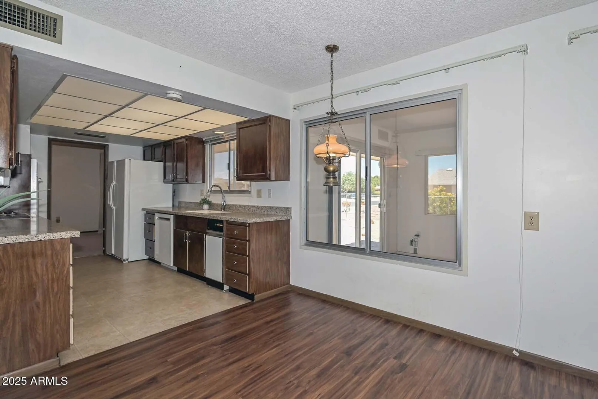 Property Slideshow image 12 of 47 | 13215 n lakeforest dr, Sun City, AZ, 85351