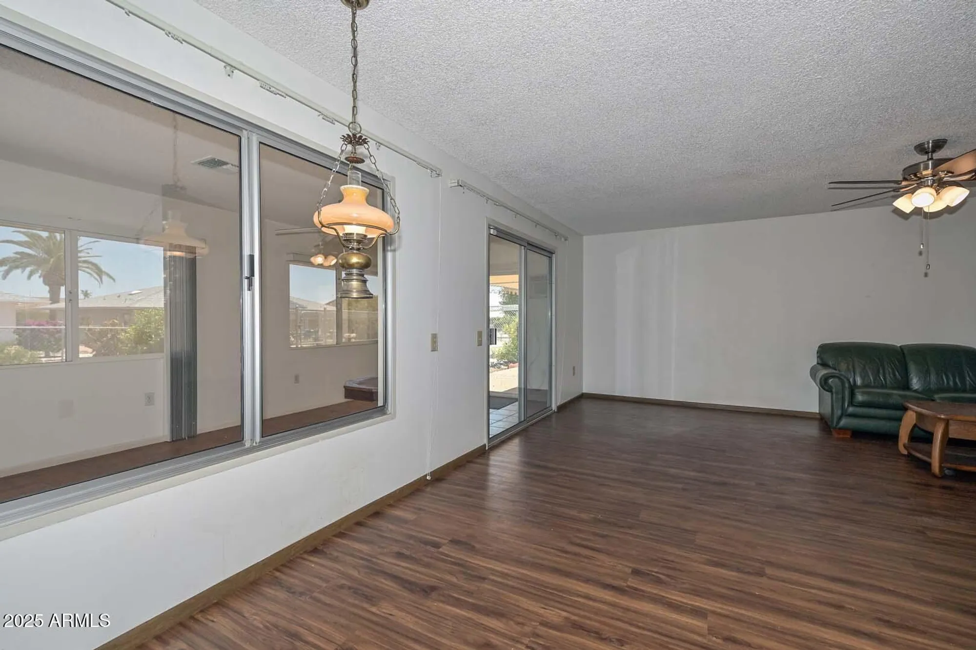 Property Slideshow image 15 of 47 | 13215 n lakeforest dr, Sun City, AZ, 85351