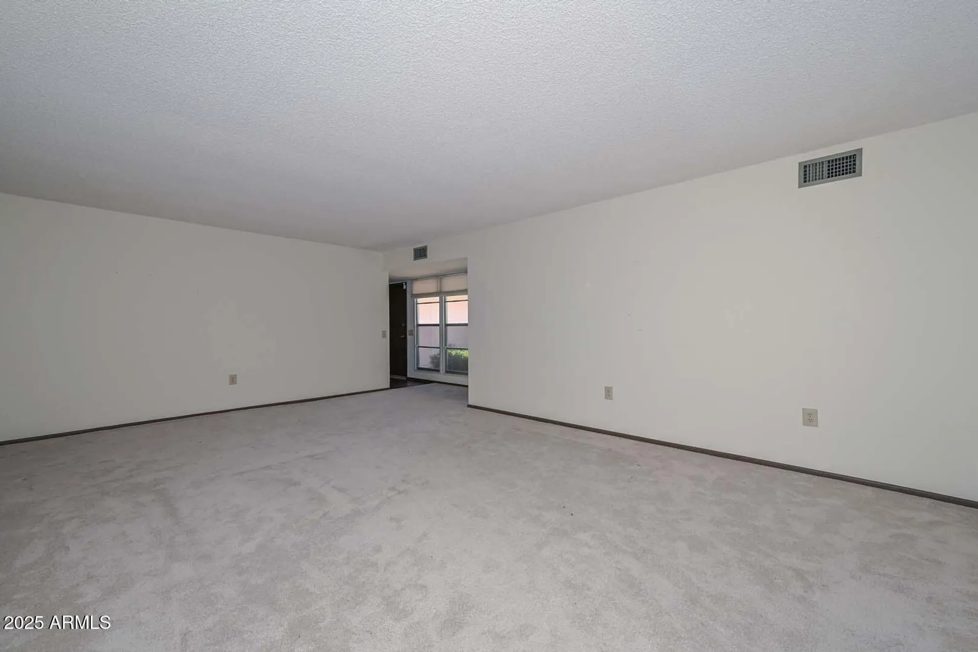 Property Slideshow image 20 of 47 | 13215 n lakeforest dr, Sun City, AZ, 85351