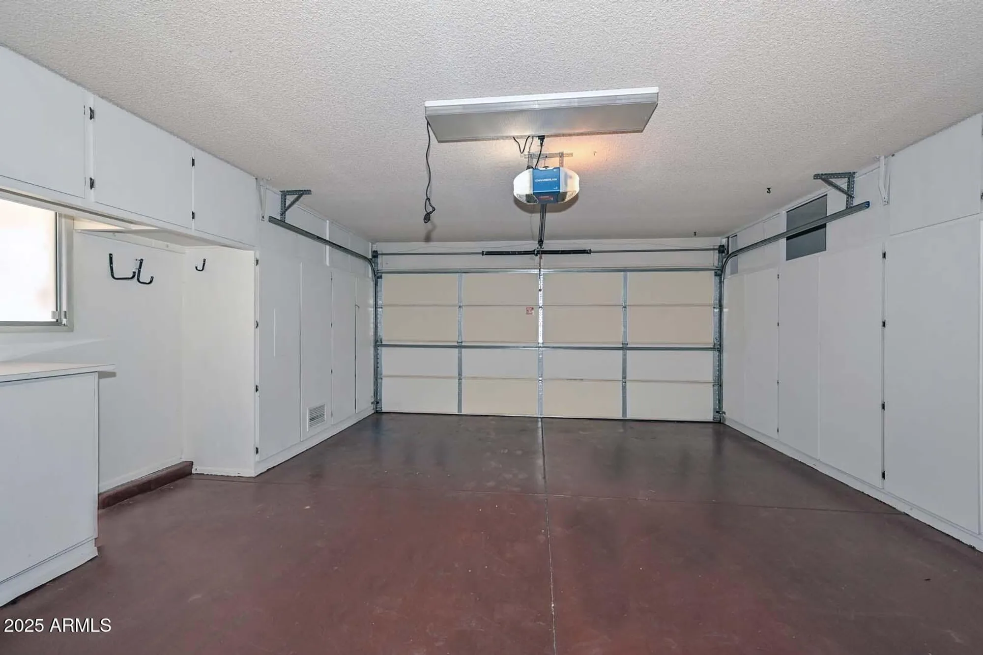 Property Slideshow image 40 of 47 | 13215 n lakeforest dr, Sun City, AZ, 85351