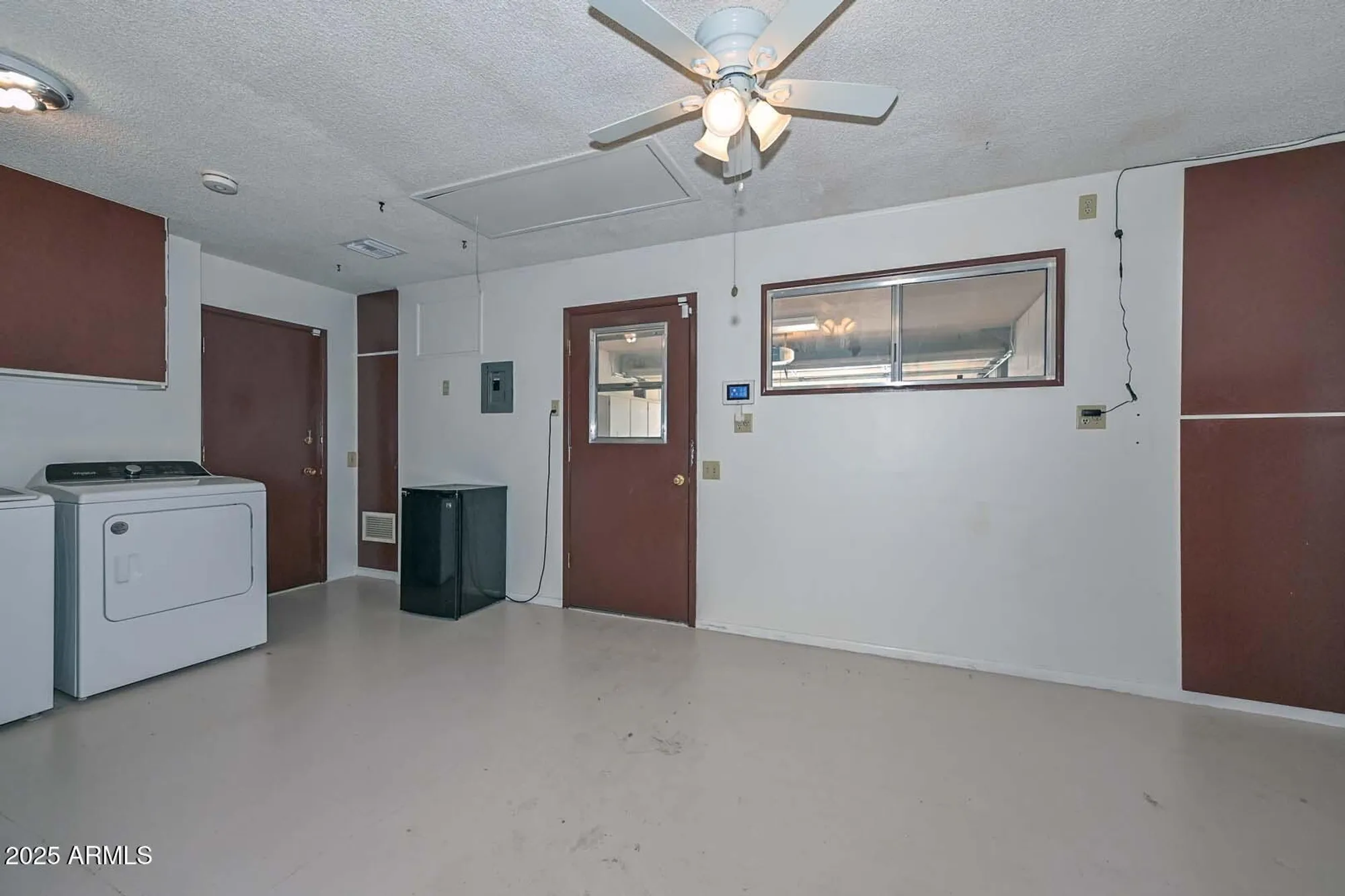 Property Slideshow image 35 of 47 | 13215 n lakeforest dr, Sun City, AZ, 85351