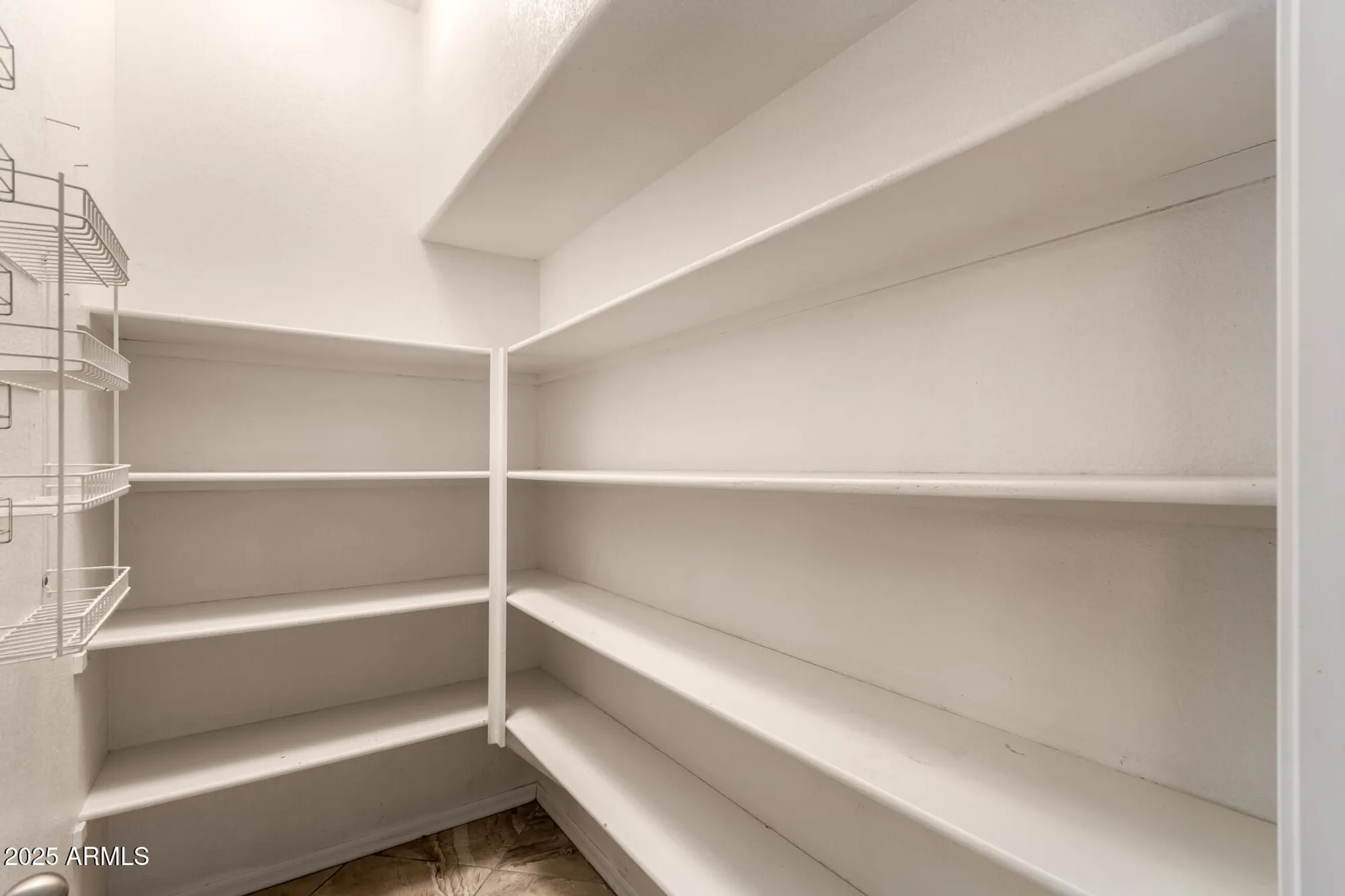 Property Slideshow image 26 of 58 | 832 s 82nd pl, Mesa, AZ, 85208