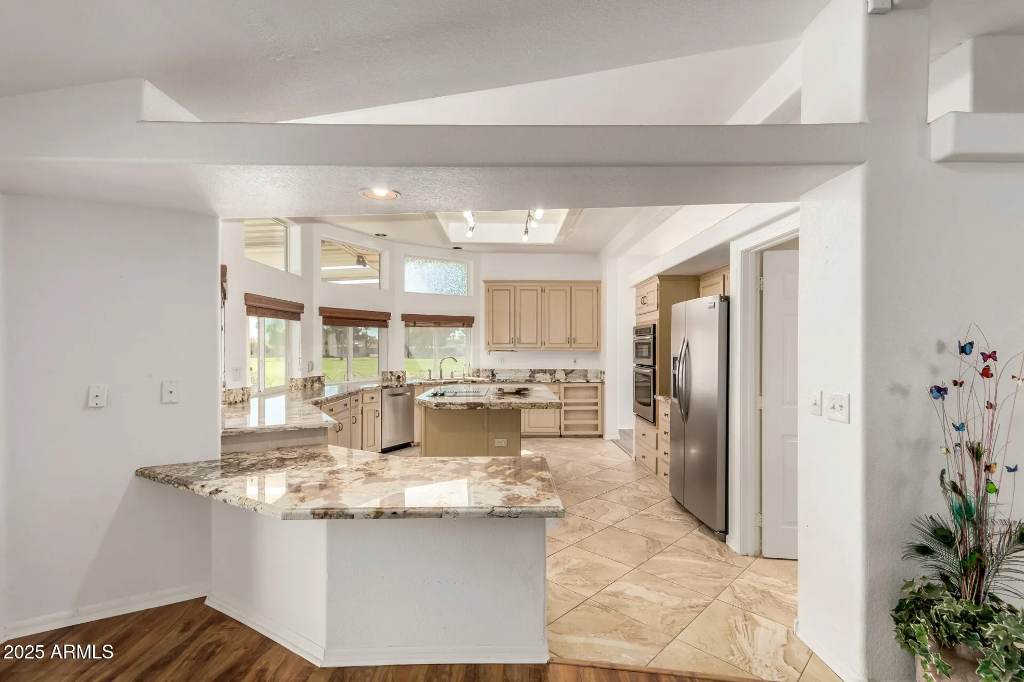 Property Slideshow image 22 of 58 | 832 s 82nd pl, Mesa, AZ, 85208