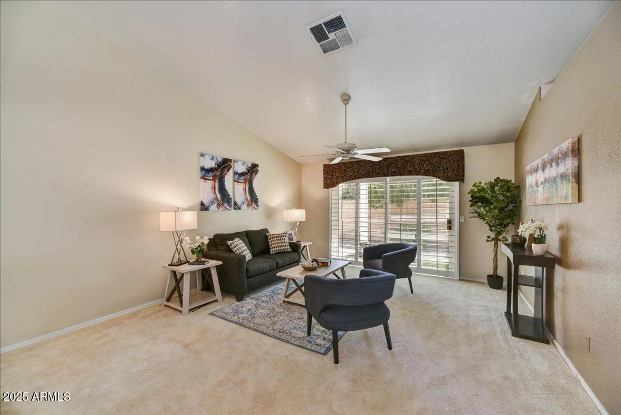 Property Slideshow image 14 of 16 | 10347 w mohawk ln, Peoria, AZ, 85382
