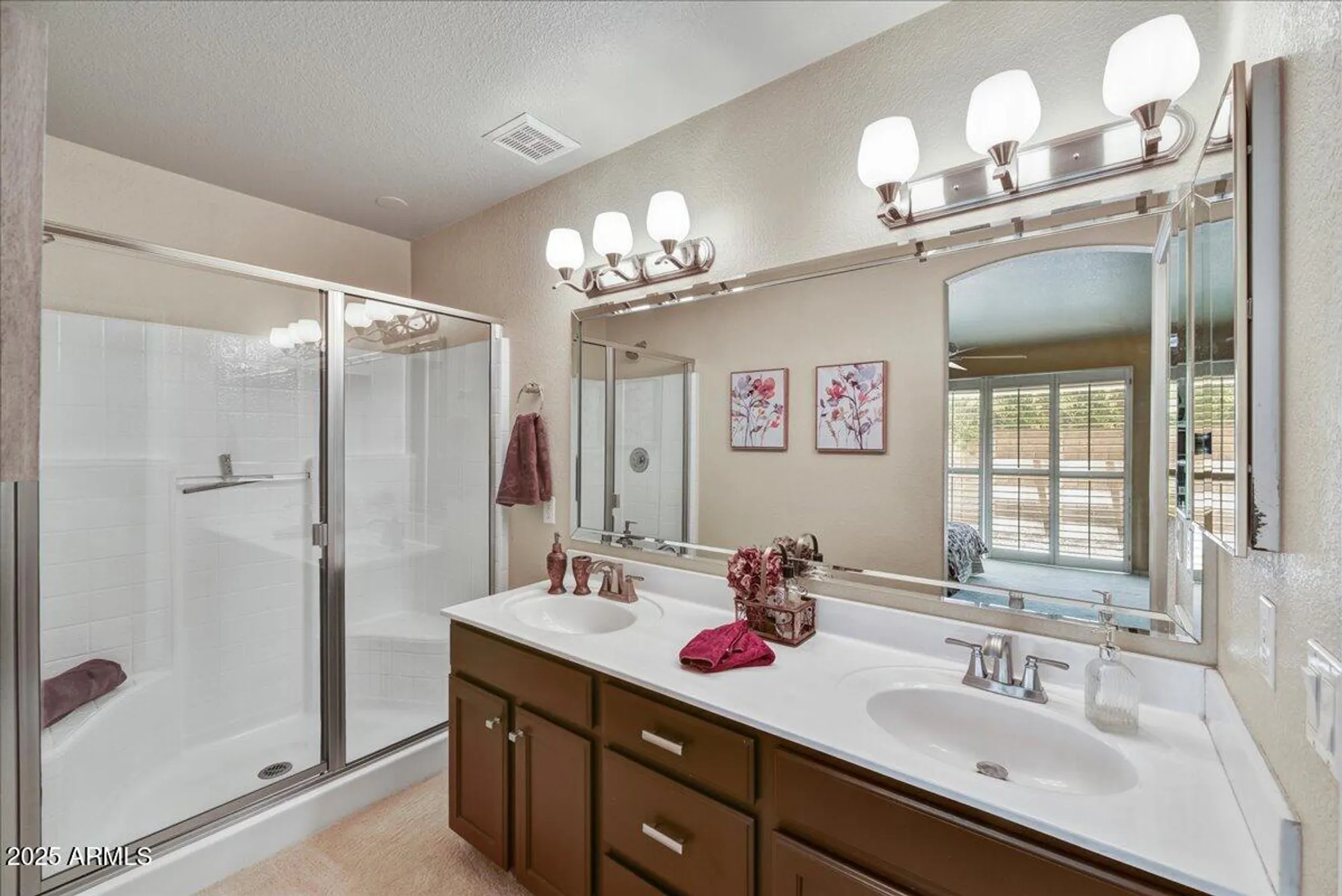 Property Slideshow image 15 of 16 | 10347 w mohawk ln, Peoria, AZ, 85382