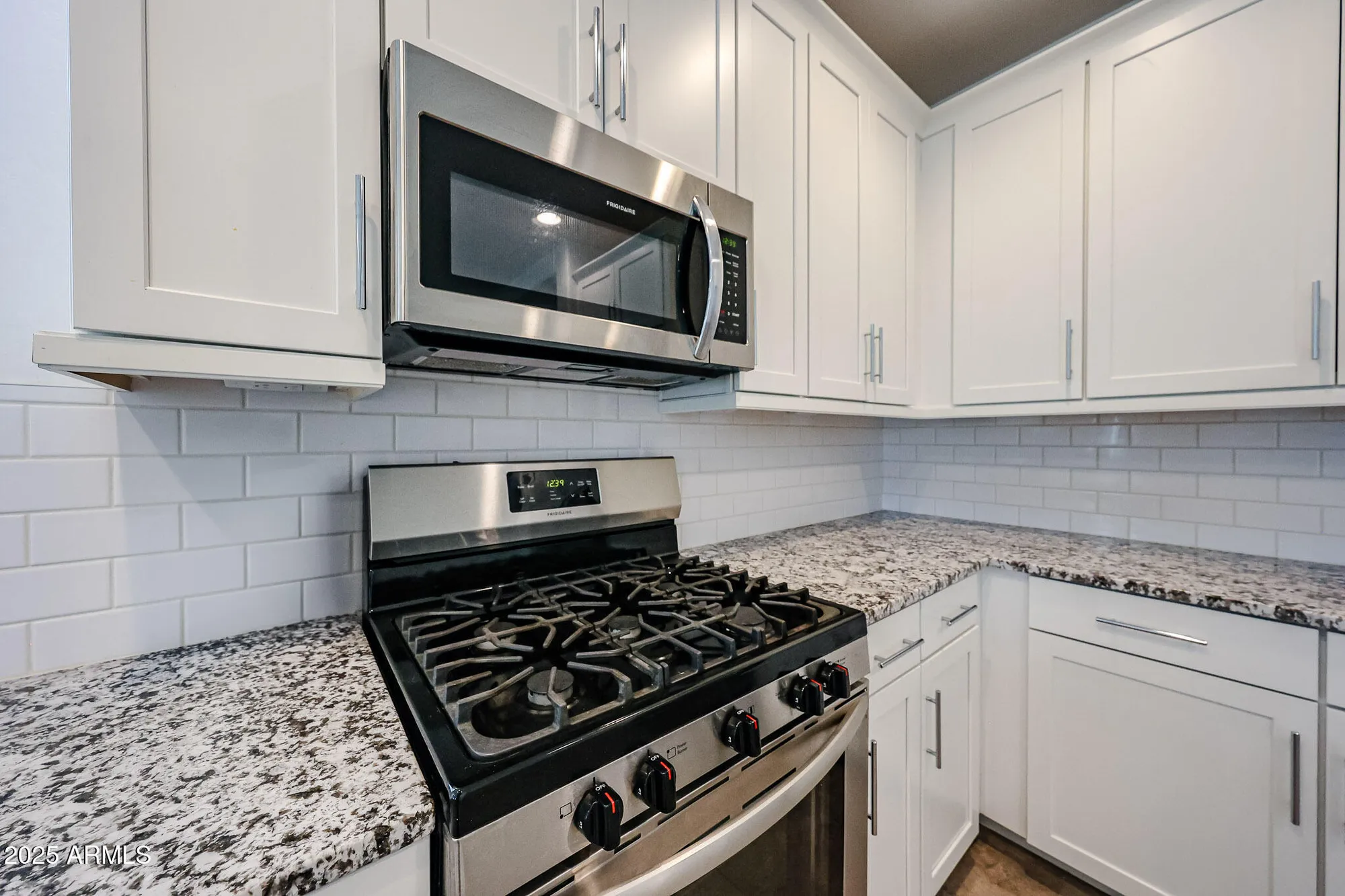 Property Slideshow image 5 of 37 | 24746 n 171st ln, Surprise, AZ, 85387