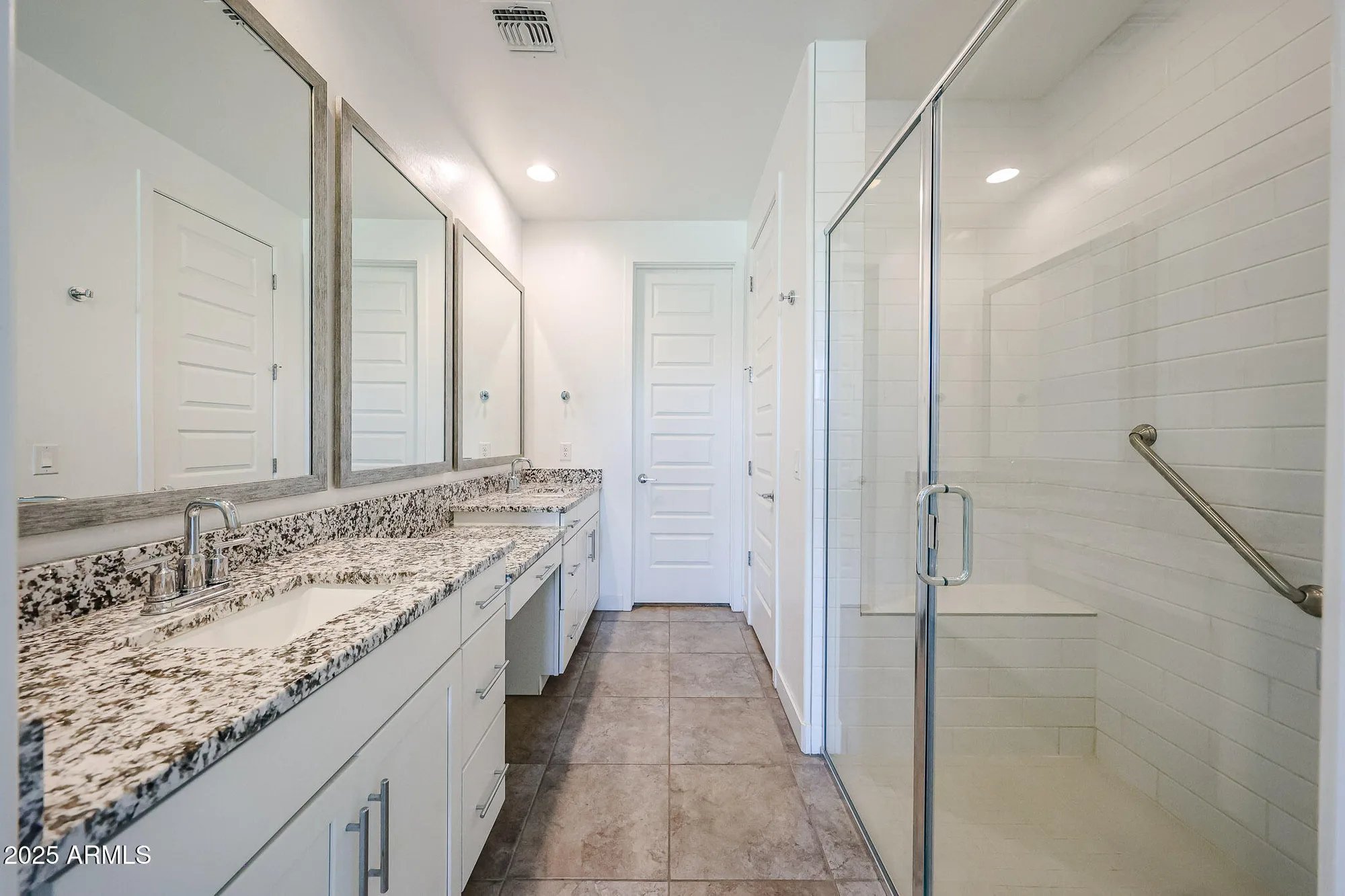 Property Slideshow image 10 of 37 | 24746 n 171st ln, Surprise, AZ, 85387