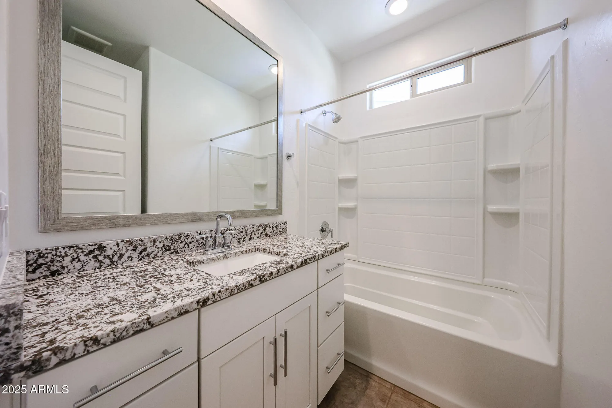 Property Slideshow image 16 of 37 | 24746 n 171st ln, Surprise, AZ, 85387