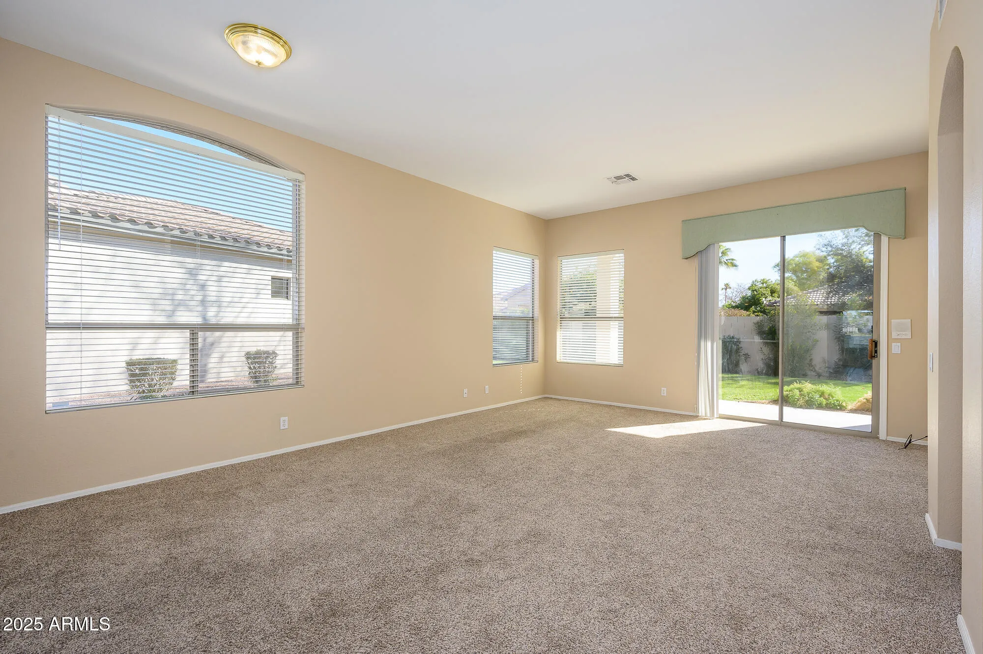 Property Slideshow image 10 of 35 | 23901 s vacation way, Sun Lakes, AZ, 85248