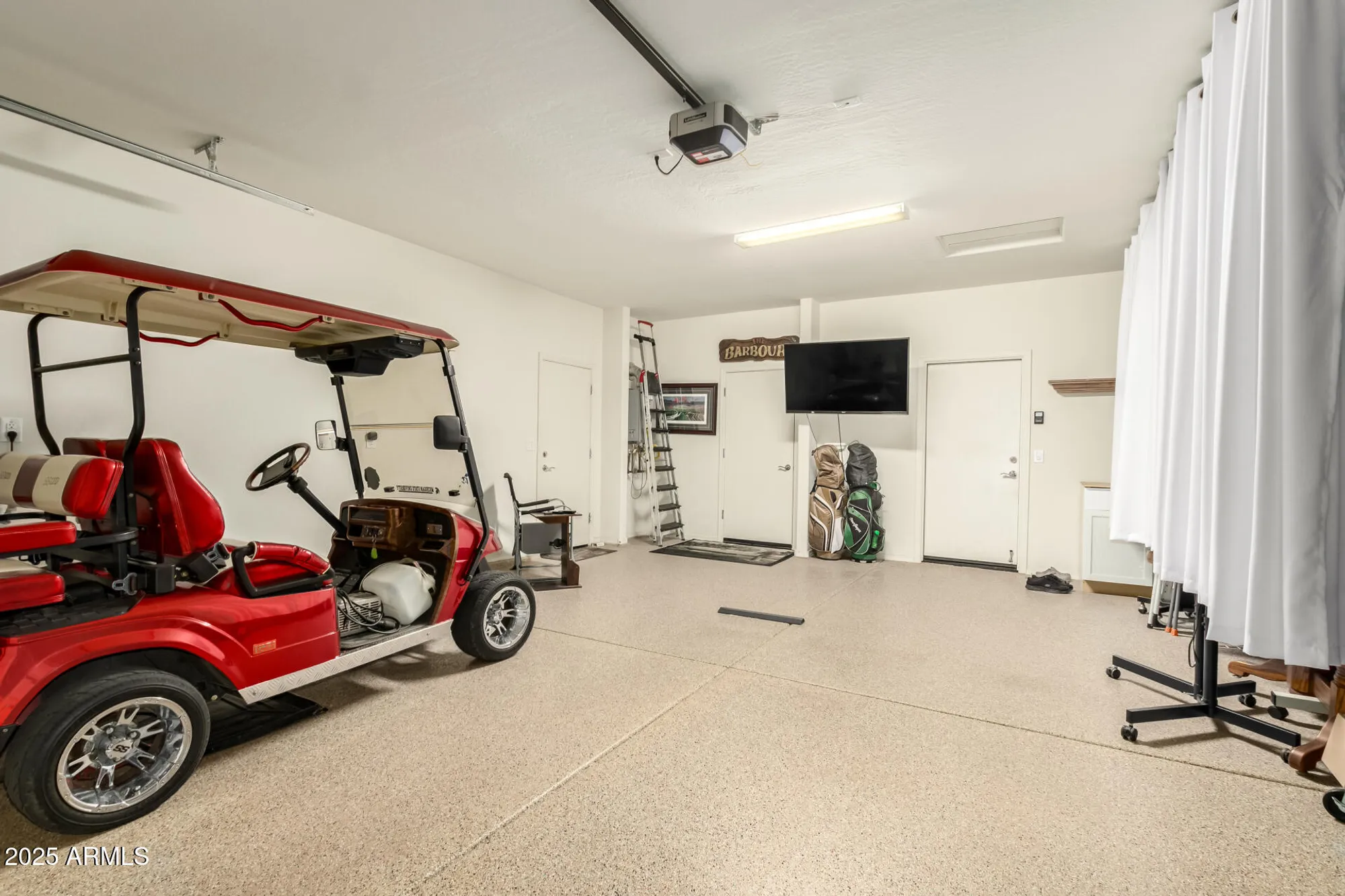 Property Slideshow image 26 of 48 | 20379 n wagner wash dr, Buckeye, AZ, 85396