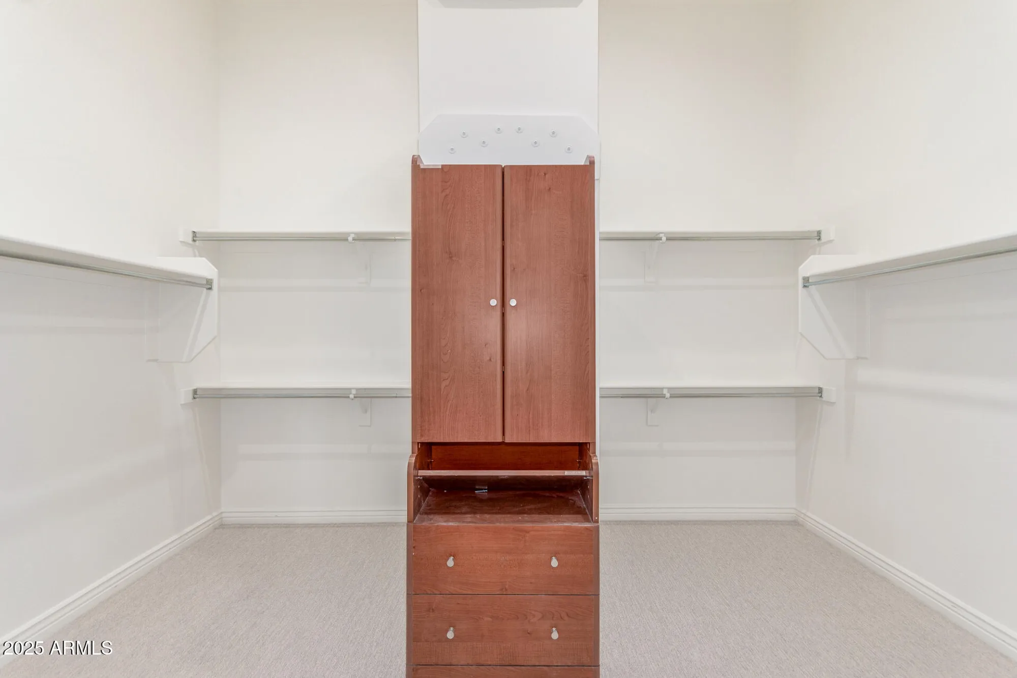 Property Slideshow image 14 of 85 | 42423 n cross timbers ct, Anthem, AZ, 85086