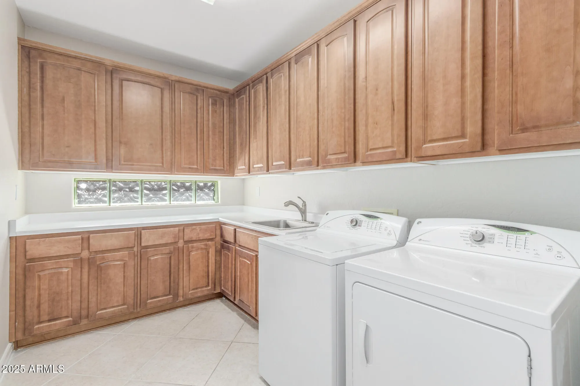 Property Slideshow image 23 of 85 | 42423 n cross timbers ct, Anthem, AZ, 85086