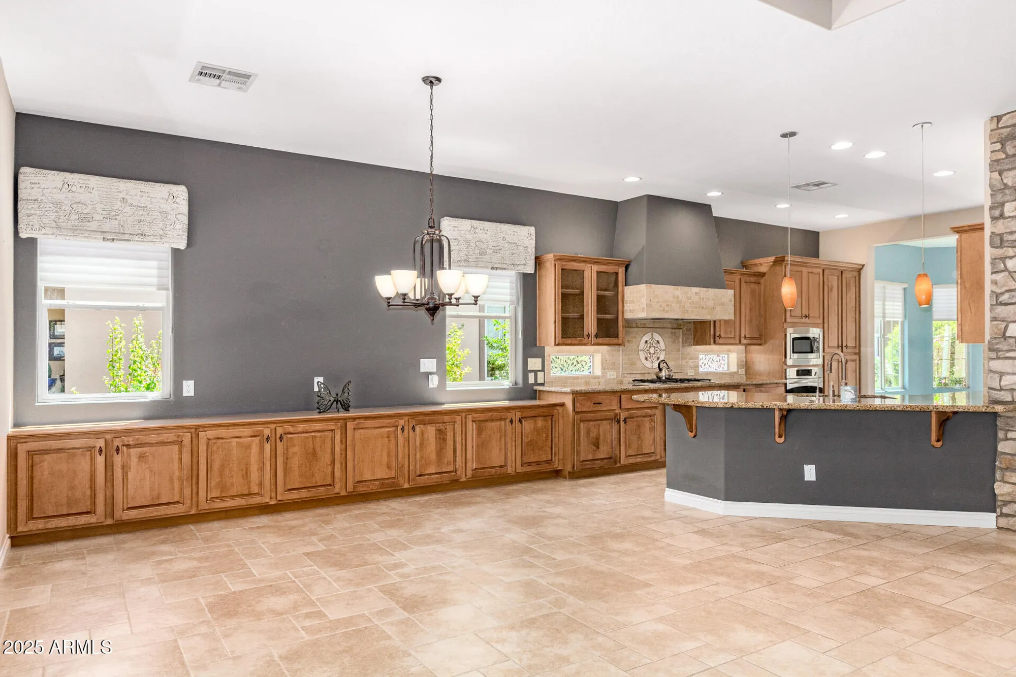Property Slideshow image 12 of 27 | 1764 e harmony way, Queen Creek, AZ, 85140