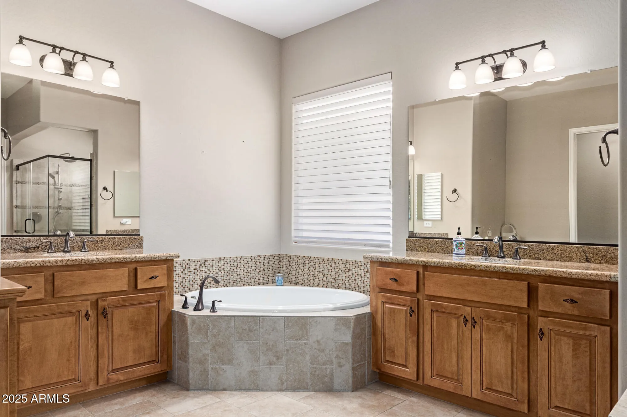 Property Slideshow image 17 of 27 | 1764 e harmony way, Queen Creek, AZ, 85140