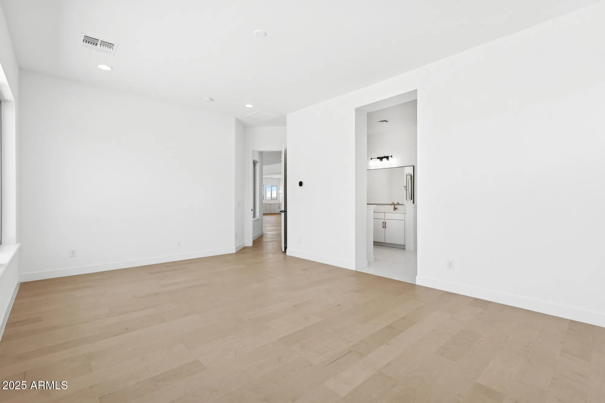 Property Slideshow image 10 of 30 | 20808 w san miguel ave, Buckeye, AZ, 85396