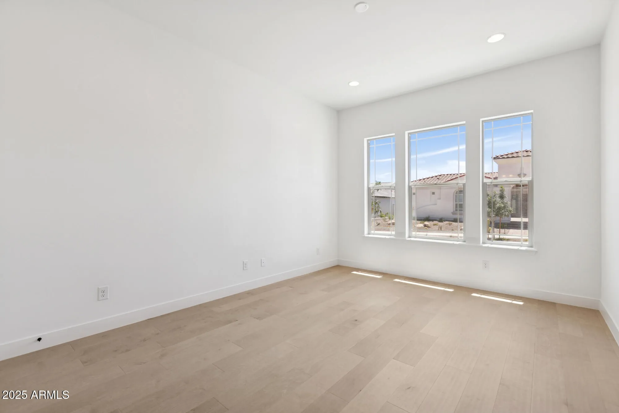 Property Slideshow image 15 of 30 | 20808 w san miguel ave, Buckeye, AZ, 85396