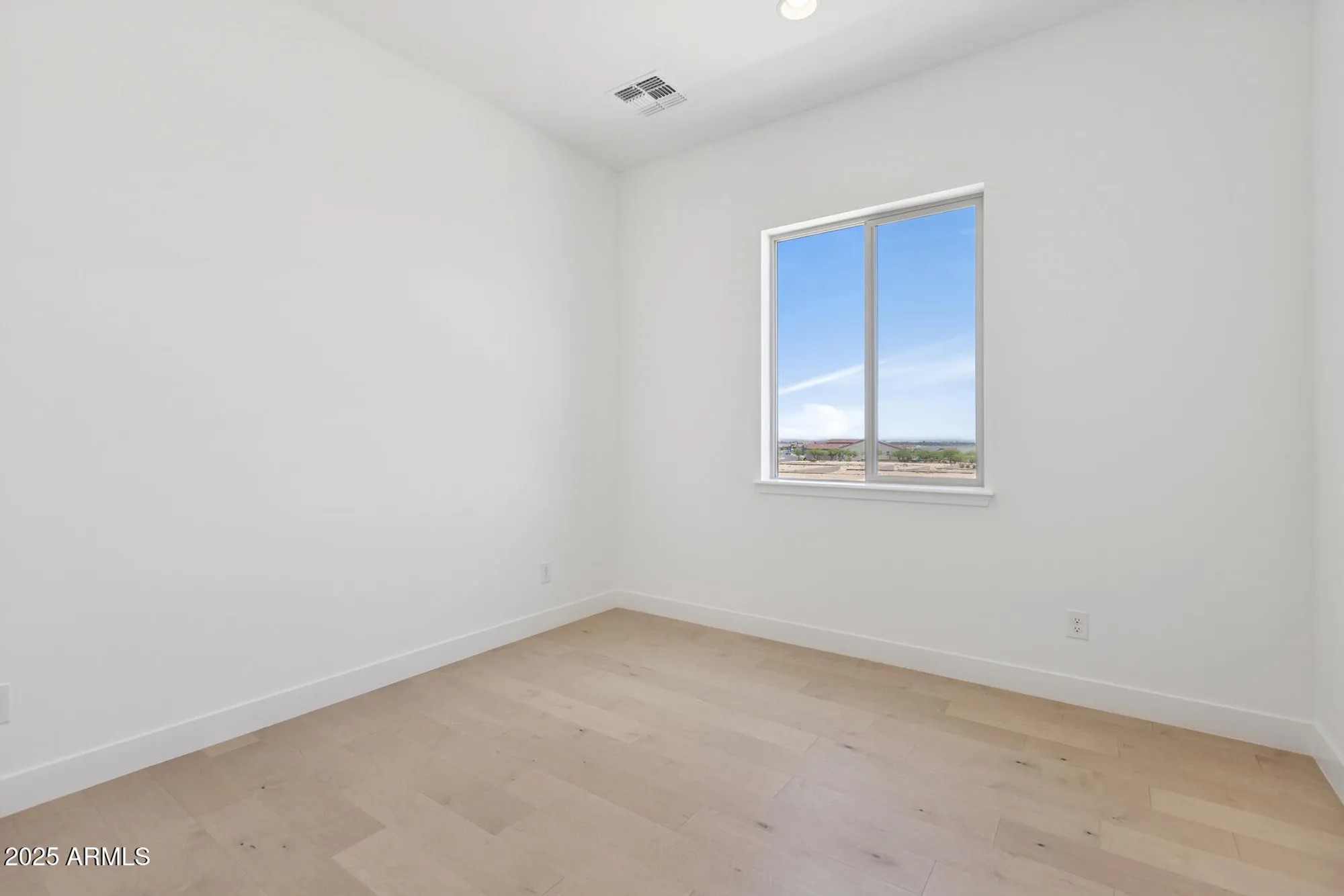 Property Slideshow image 16 of 30 | 20808 w san miguel ave, Buckeye, AZ, 85396