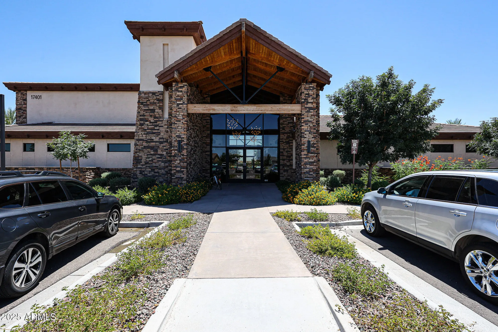 Property Slideshow image 34 of 37 | 24746 n 171st ln, Surprise, AZ, 85387