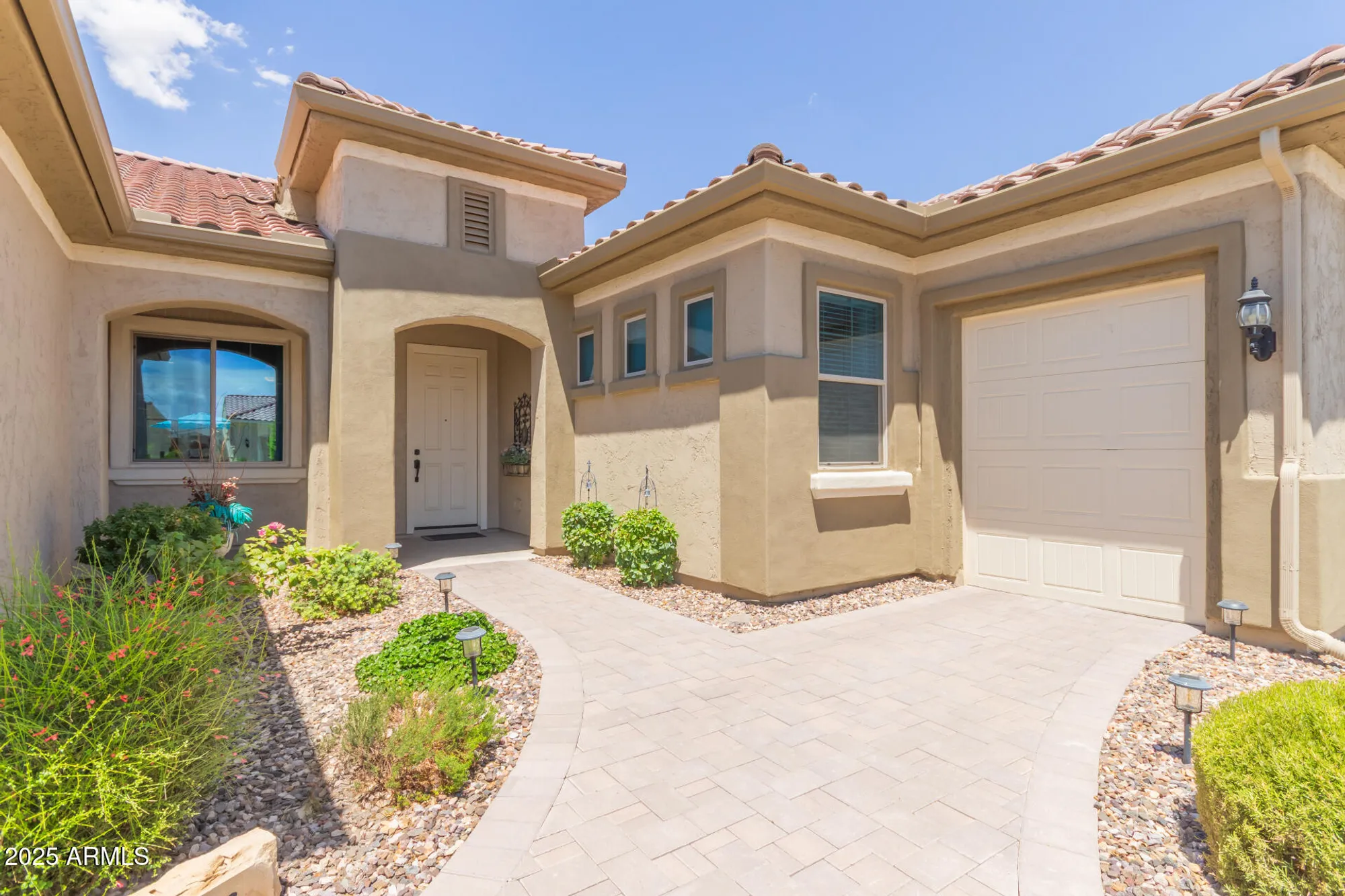 Property Slideshow image 6 of 83 | 8112 w merriweather way, Florence, AZ, 85132