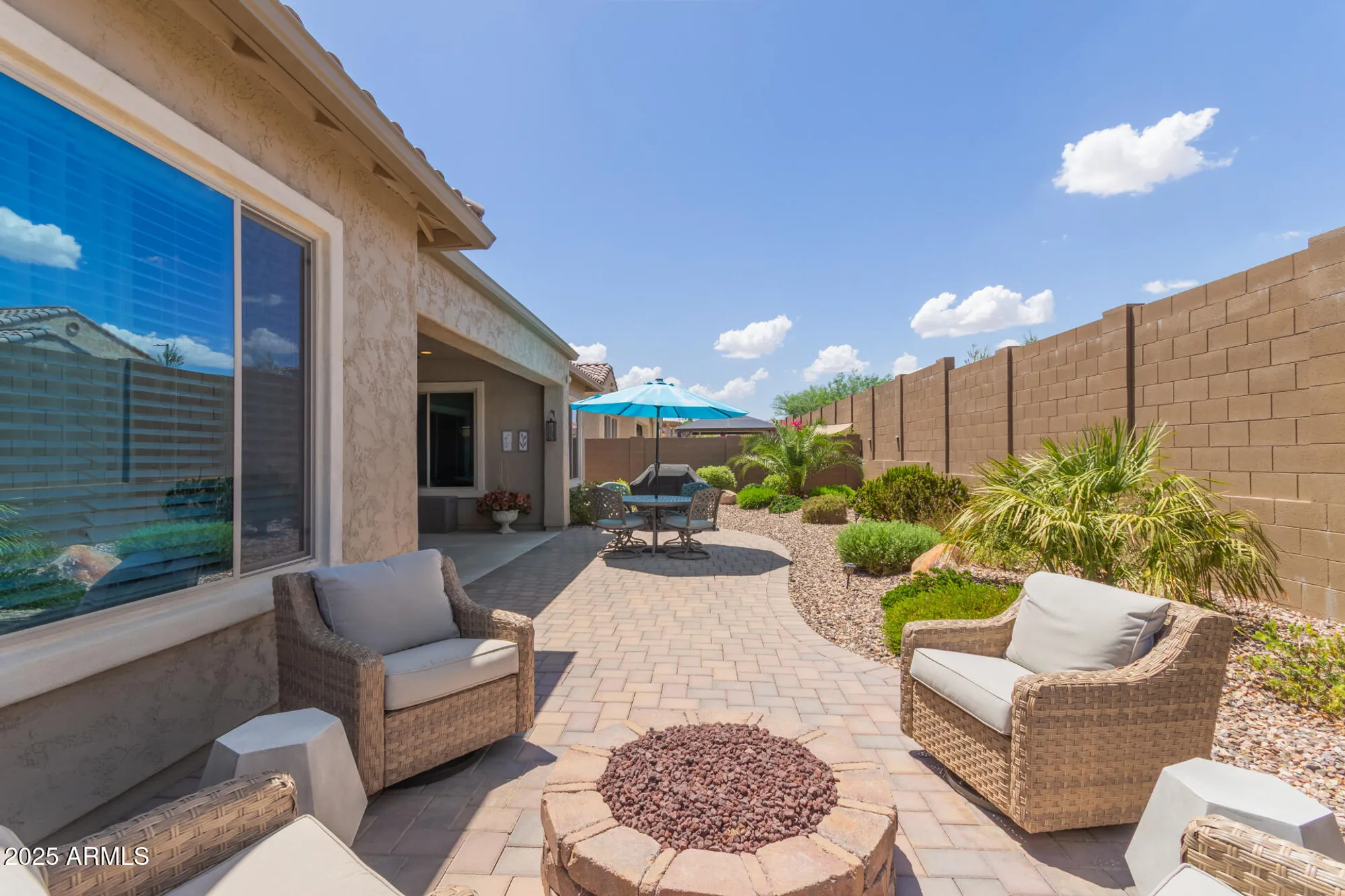 Property Slideshow image 4 of 83 | 8112 w merriweather way, Florence, AZ, 85132