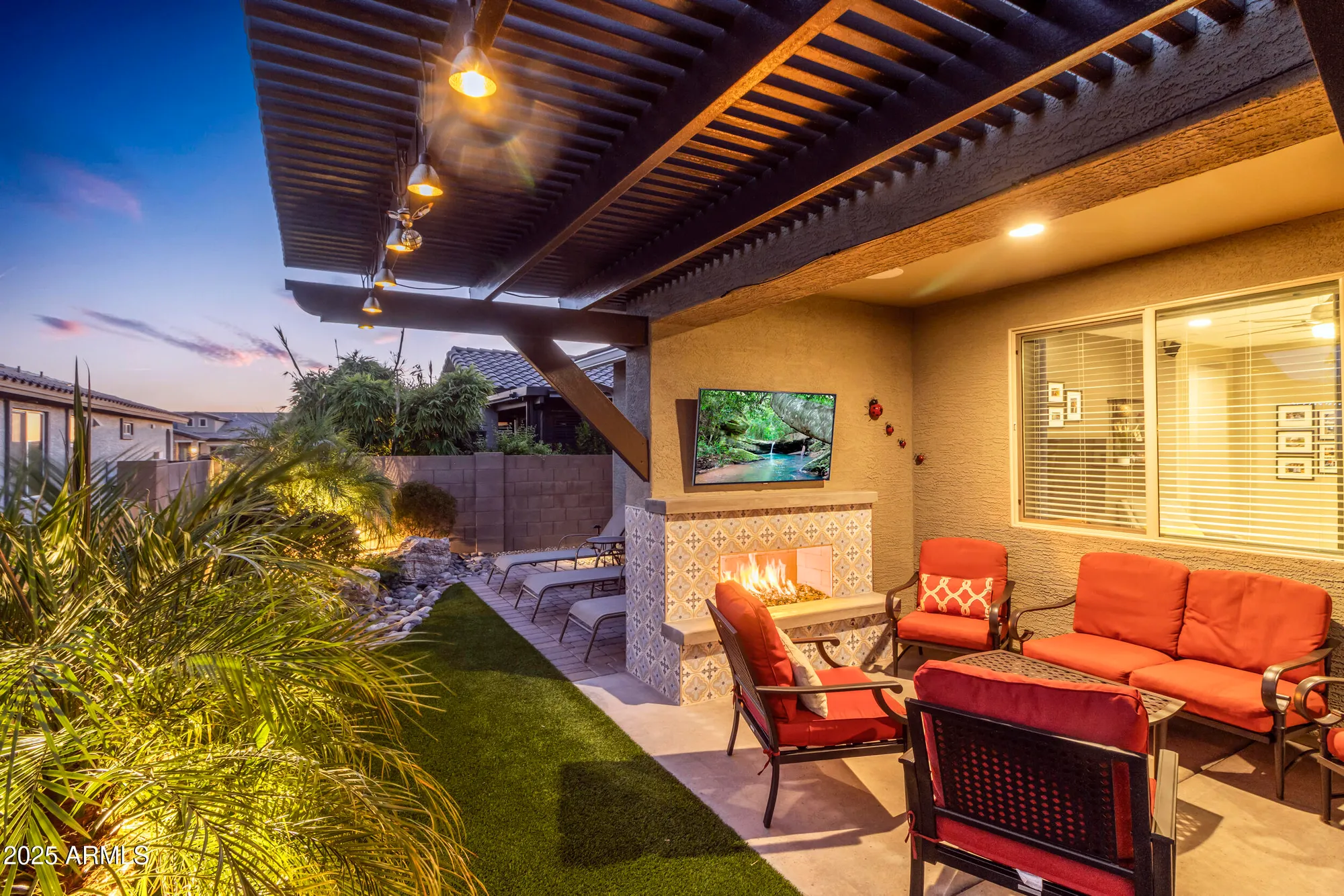 Property Slideshow image 4 of 67 | 24777 n 172nd ave, Surprise, AZ, 85387