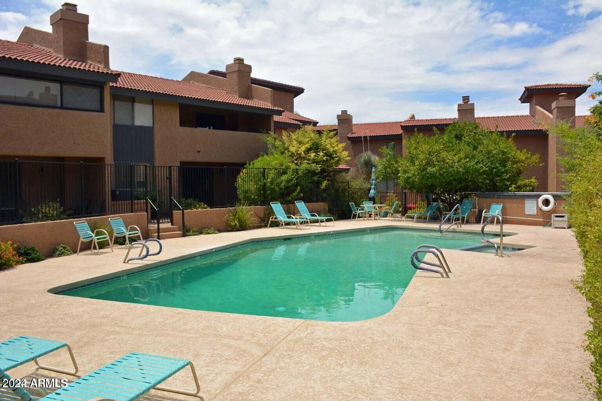 Property Slideshow image 12 of 16 | 7435 e sundance trl 403, Carefree, AZ, 85377