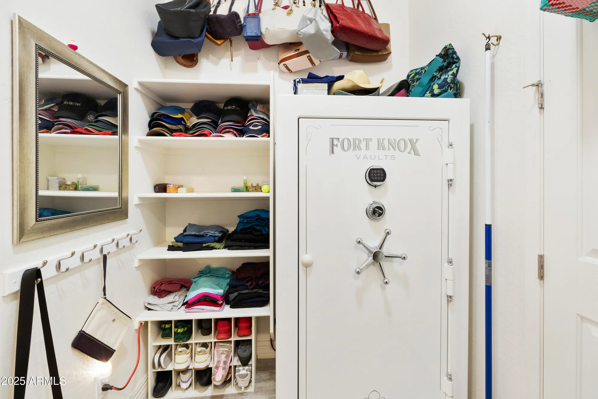 Property Slideshow image 29 of 89 | 5458 s chatsworth, Mesa, AZ, 85212