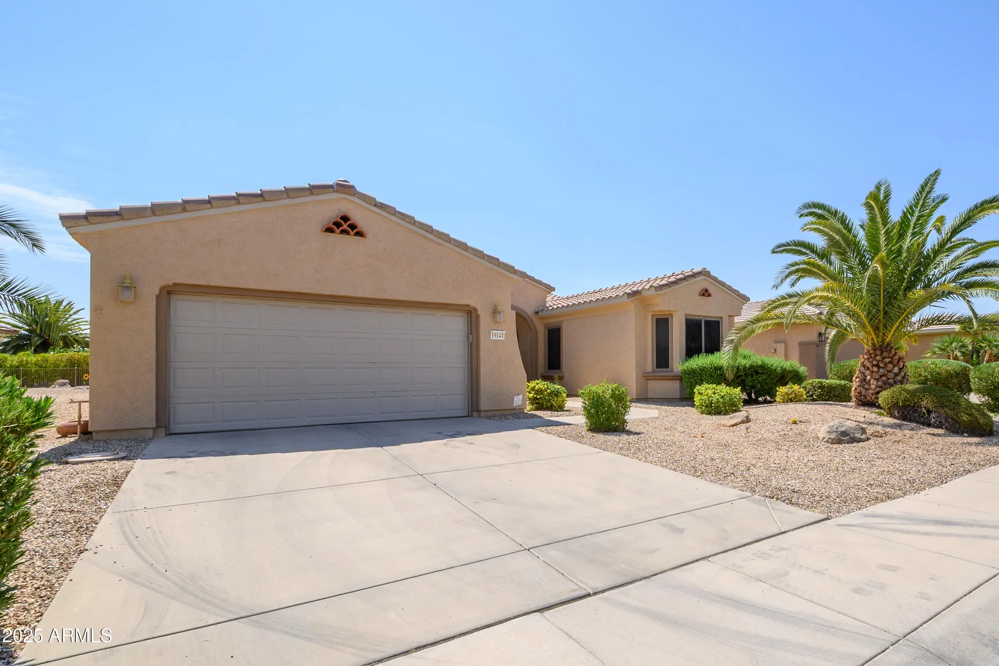Property Slideshow image 38 of 39 | 19141 n tamarisk flower way, Surprise, AZ, 85387